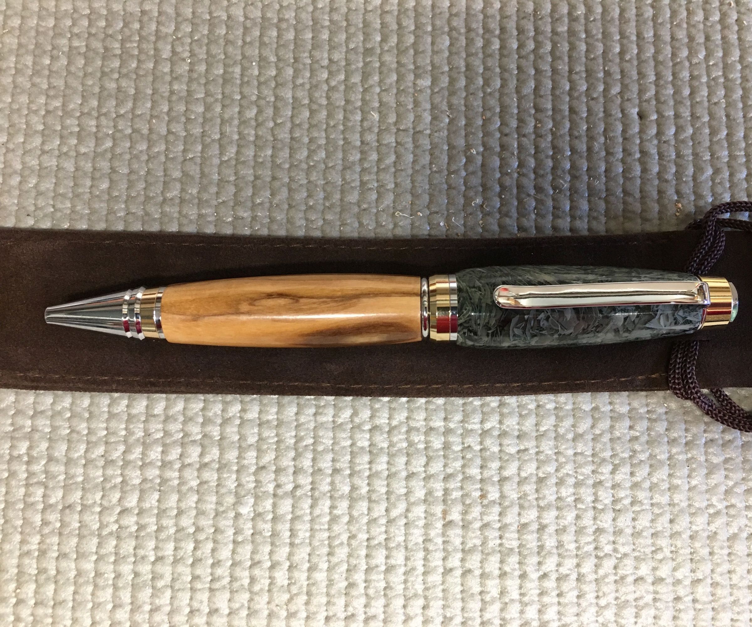 How to Make a Wood and Acrylic Pen "AKA the Money Tree"
