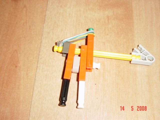 Simple But Powerful Knex Gun