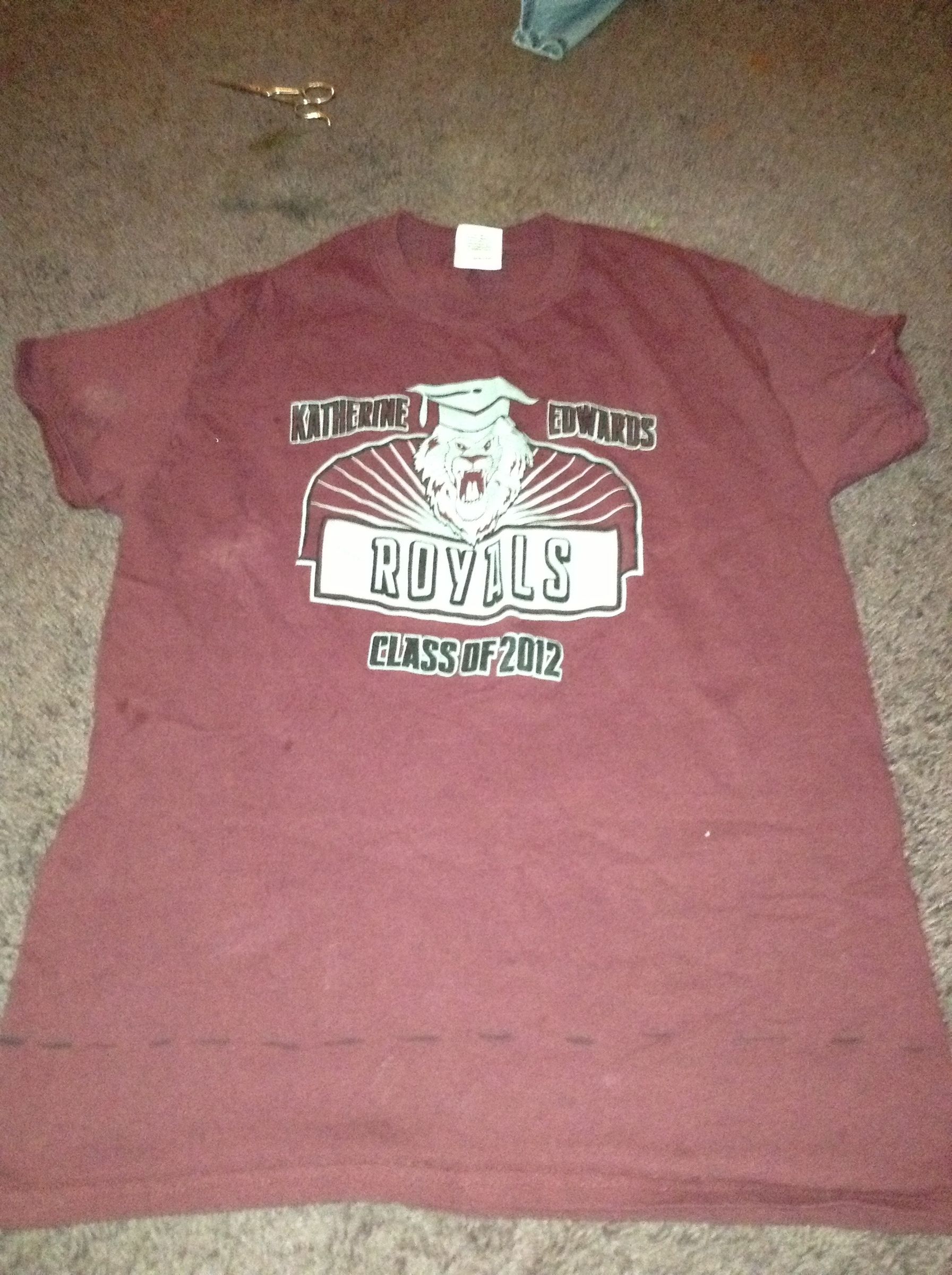 Making a Super Easy Cute Braid Out of a Old T-shirt!!