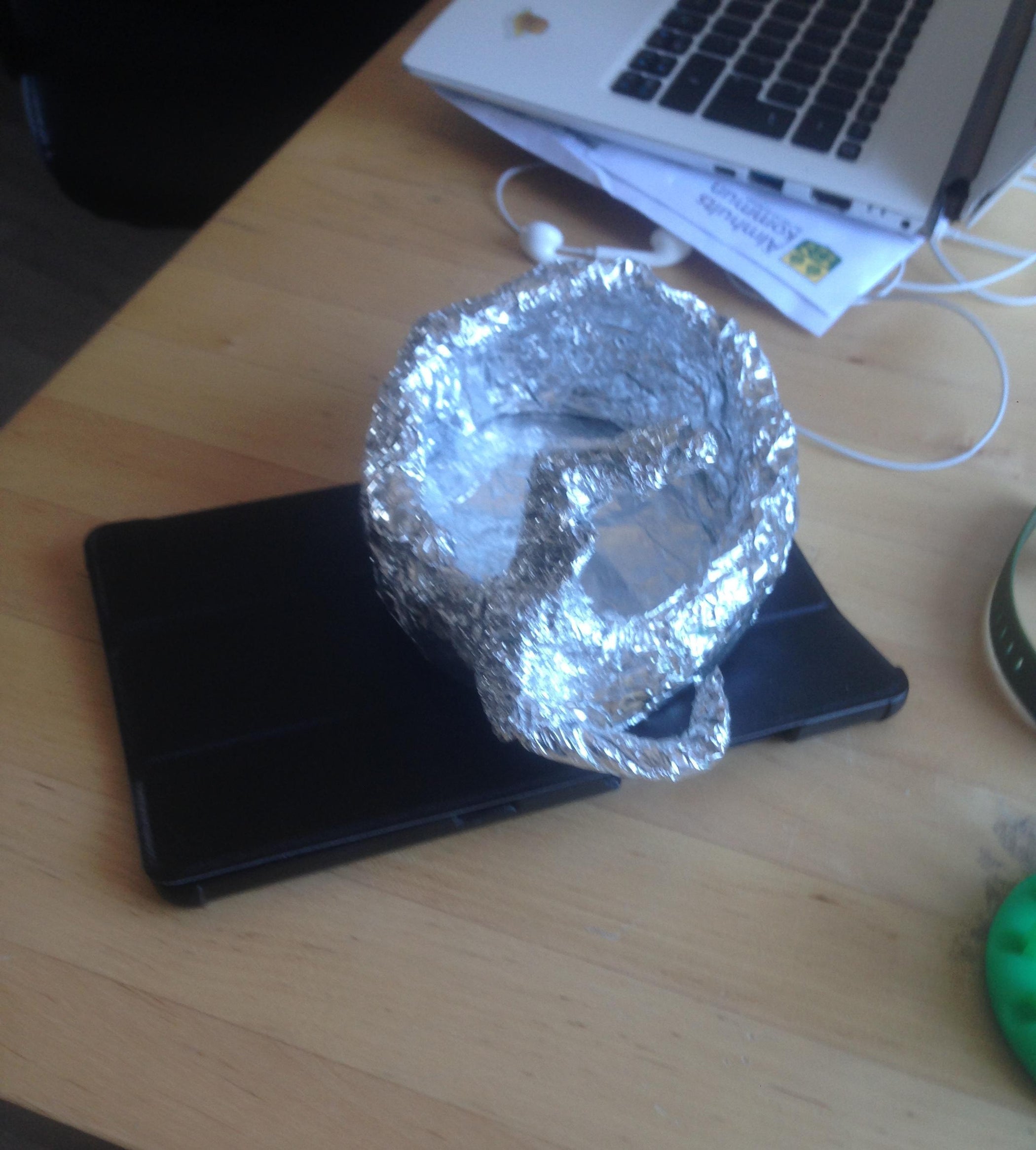 Tinfoil Solar Oven With Lens 5 Steps Instructables