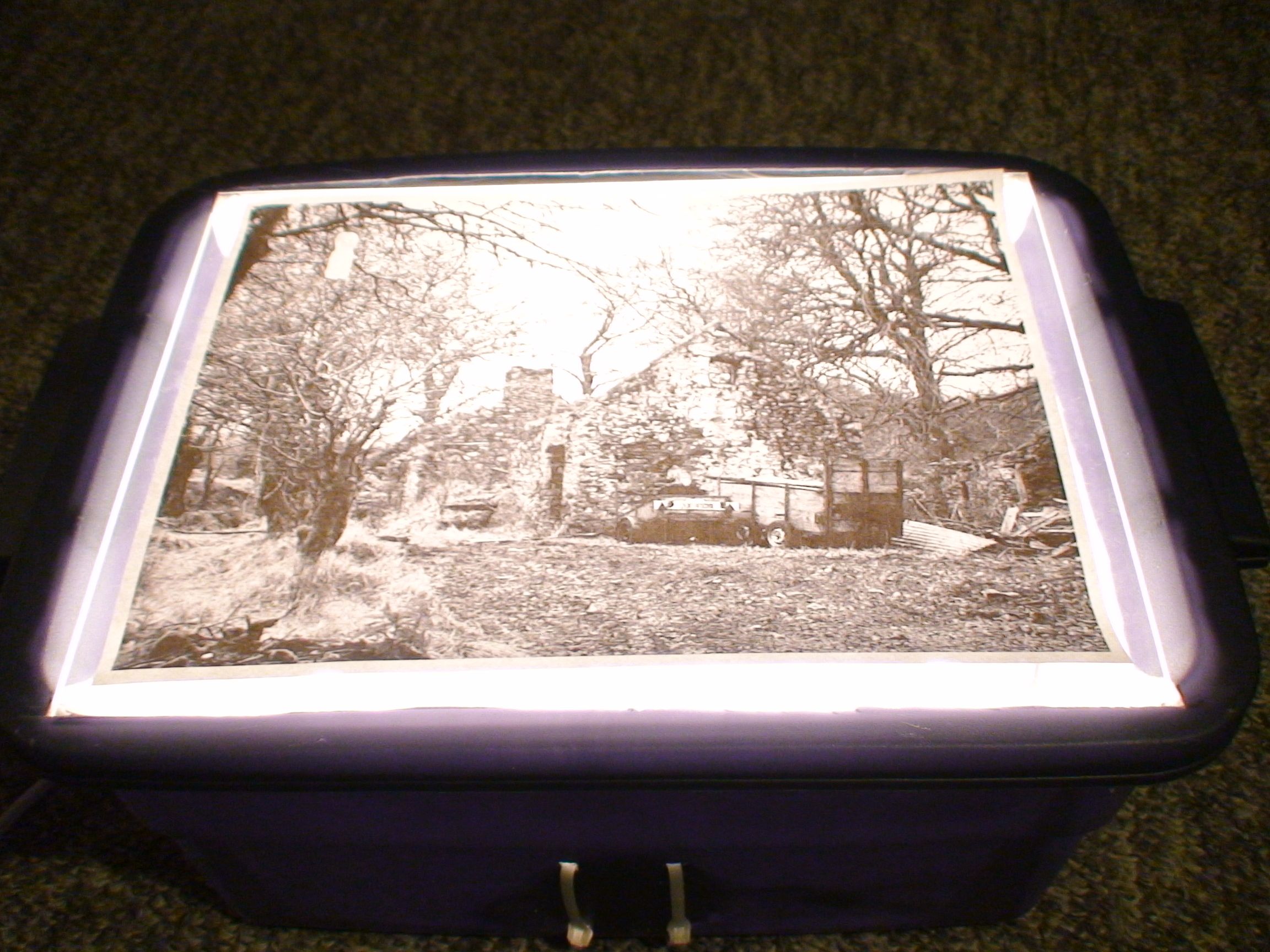 Quick and Dirty Light Box