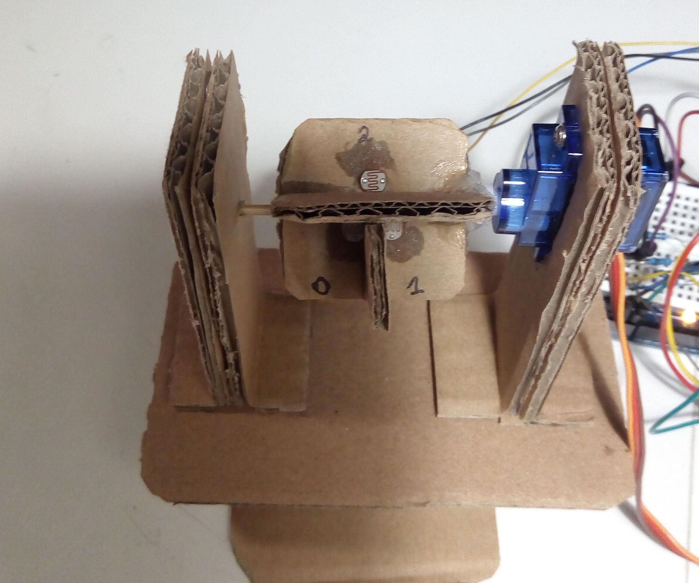 Solar Tracker ARDUINO (by TechnoFabrique)