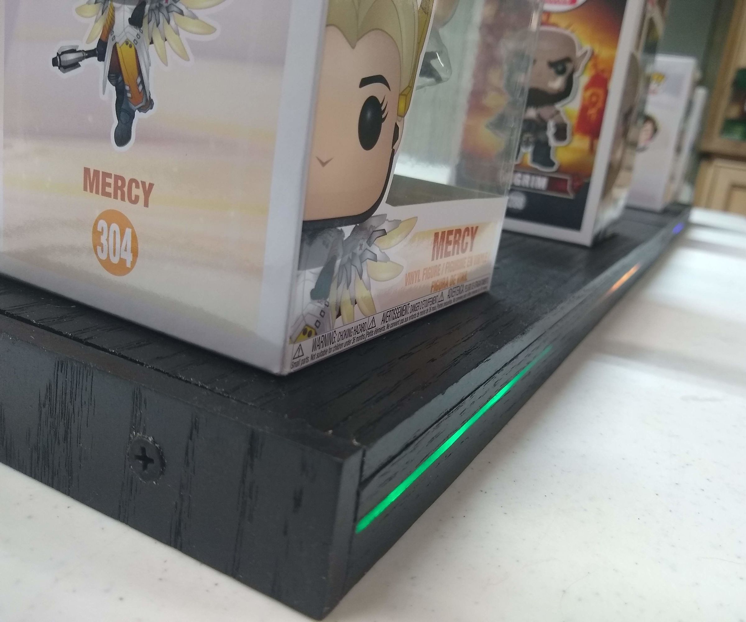 Steam Linked Display Shelf