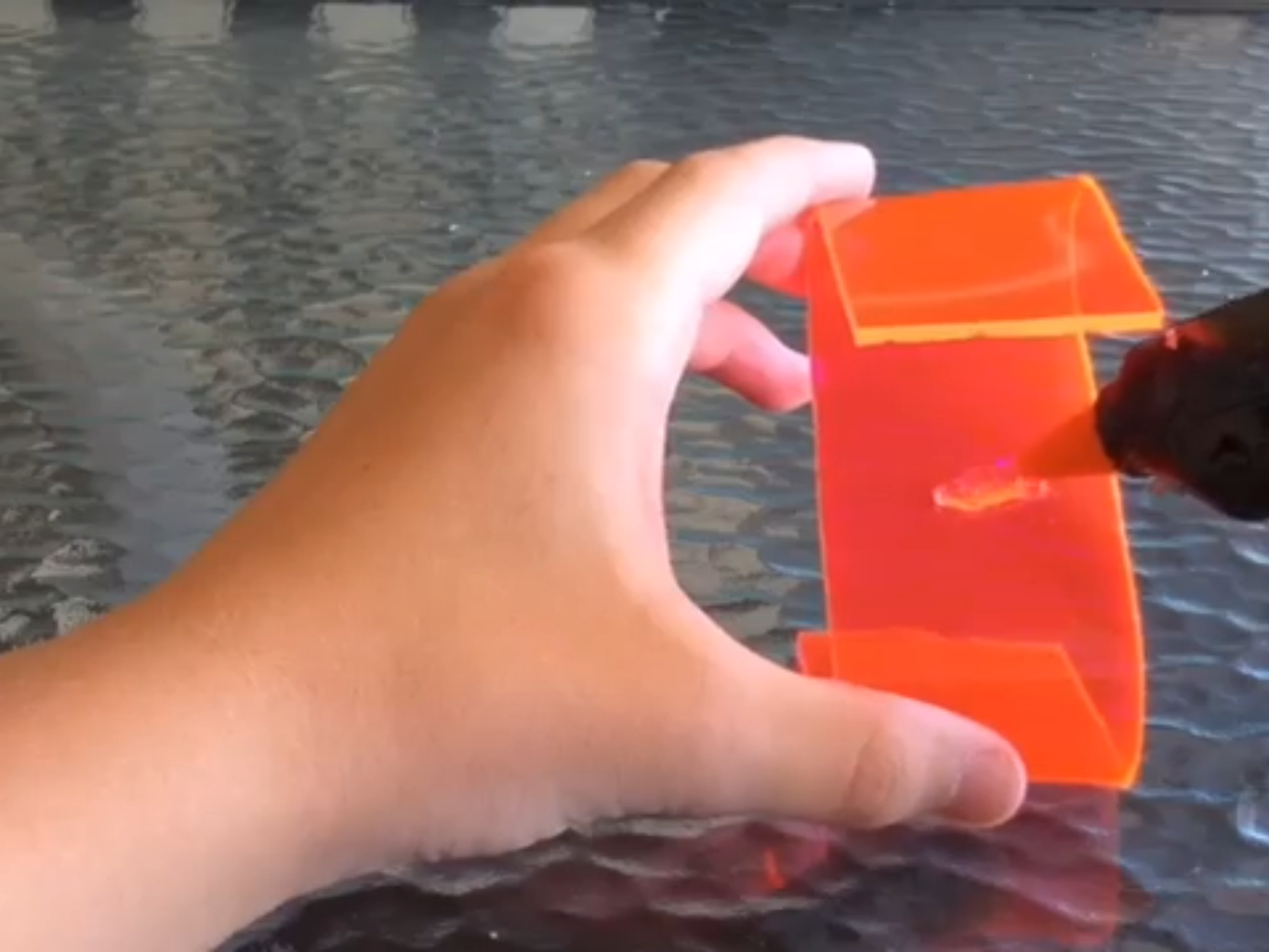 How to Make a Wireless Charger for Smart Phone 4 Steps with Circuit Diagram