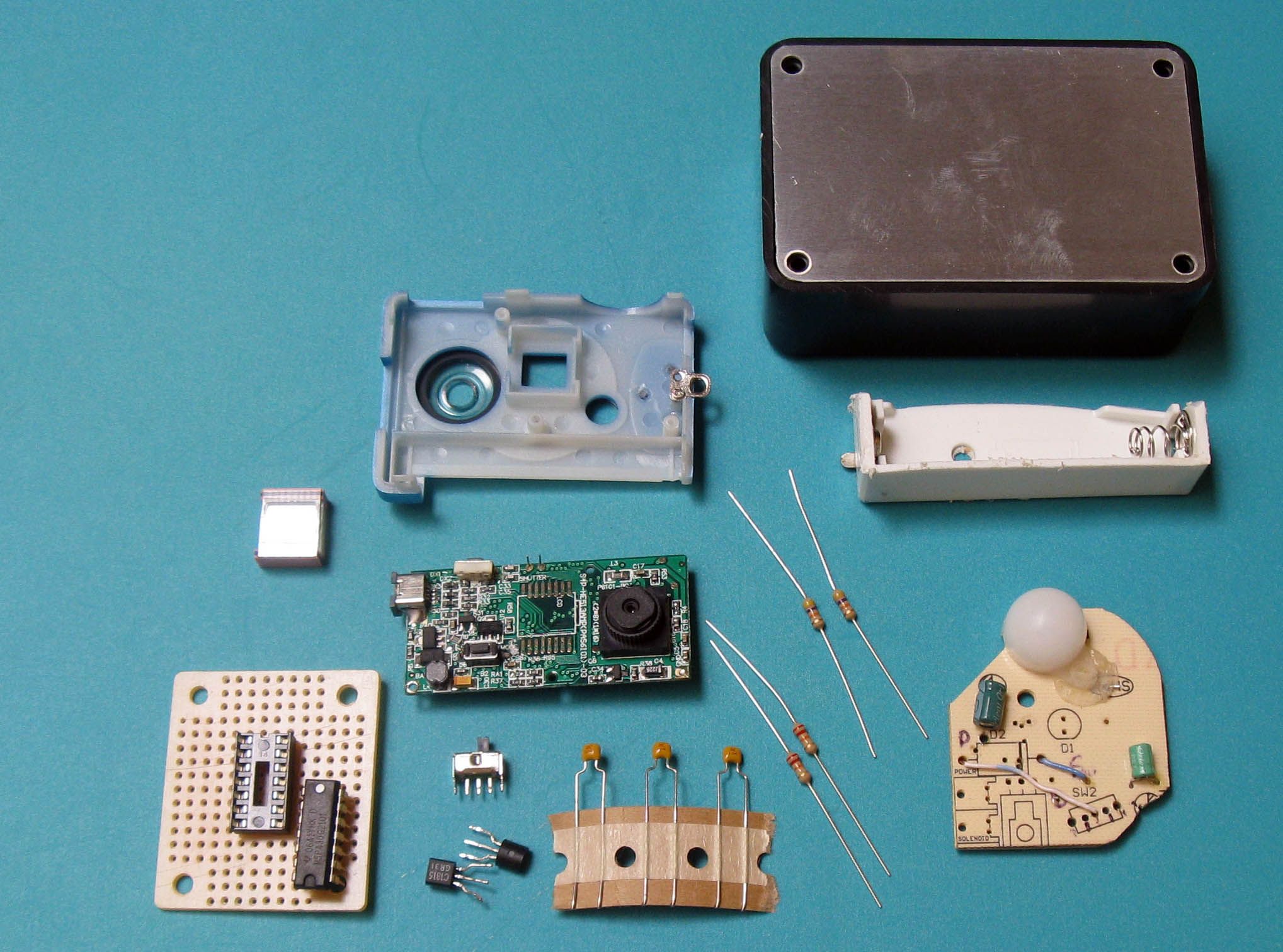 Cheap Motion Detection Wildlife Camera 11 Steps (with Pictures