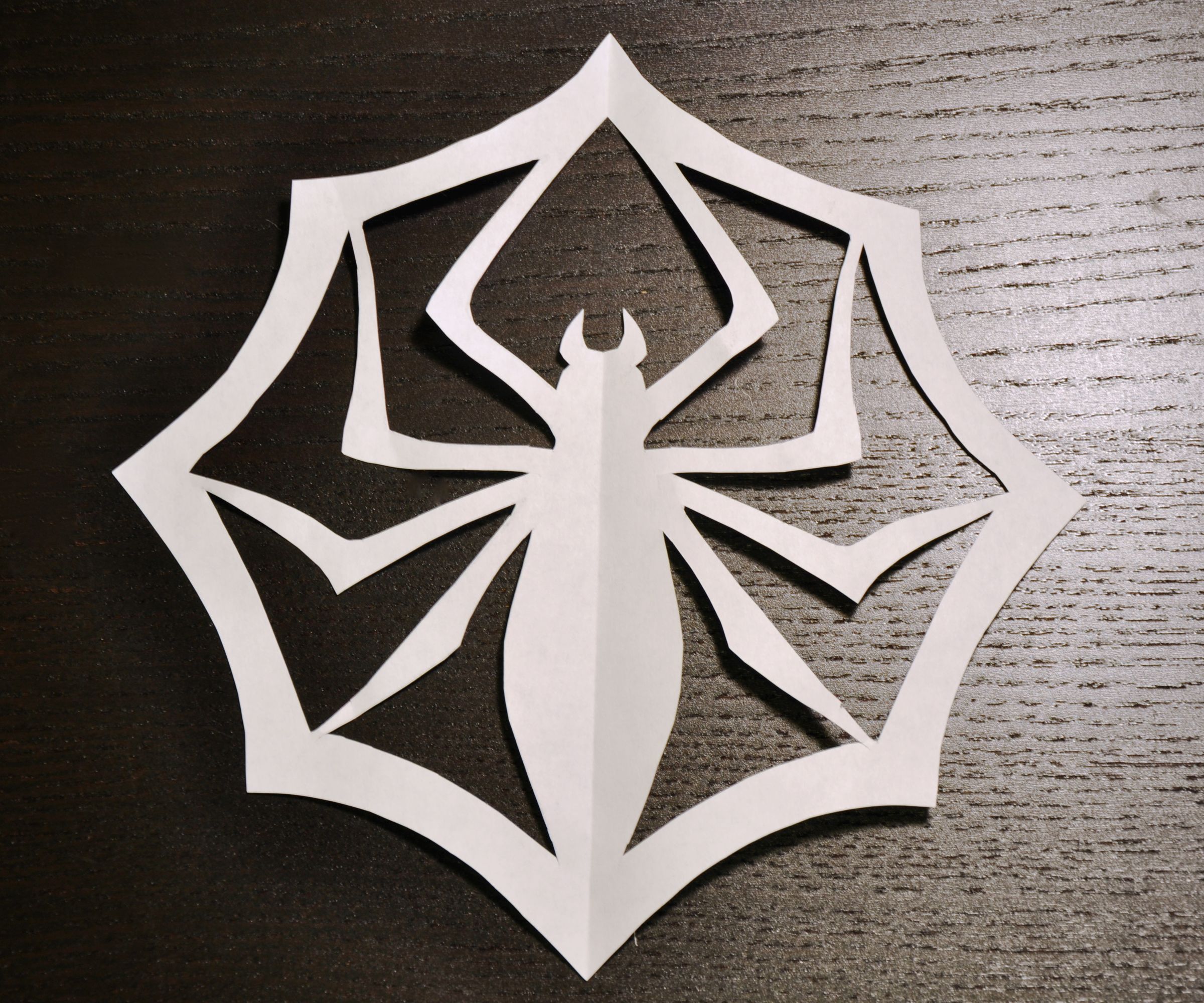 jack skellington's paper spider snowflake (with pictures
