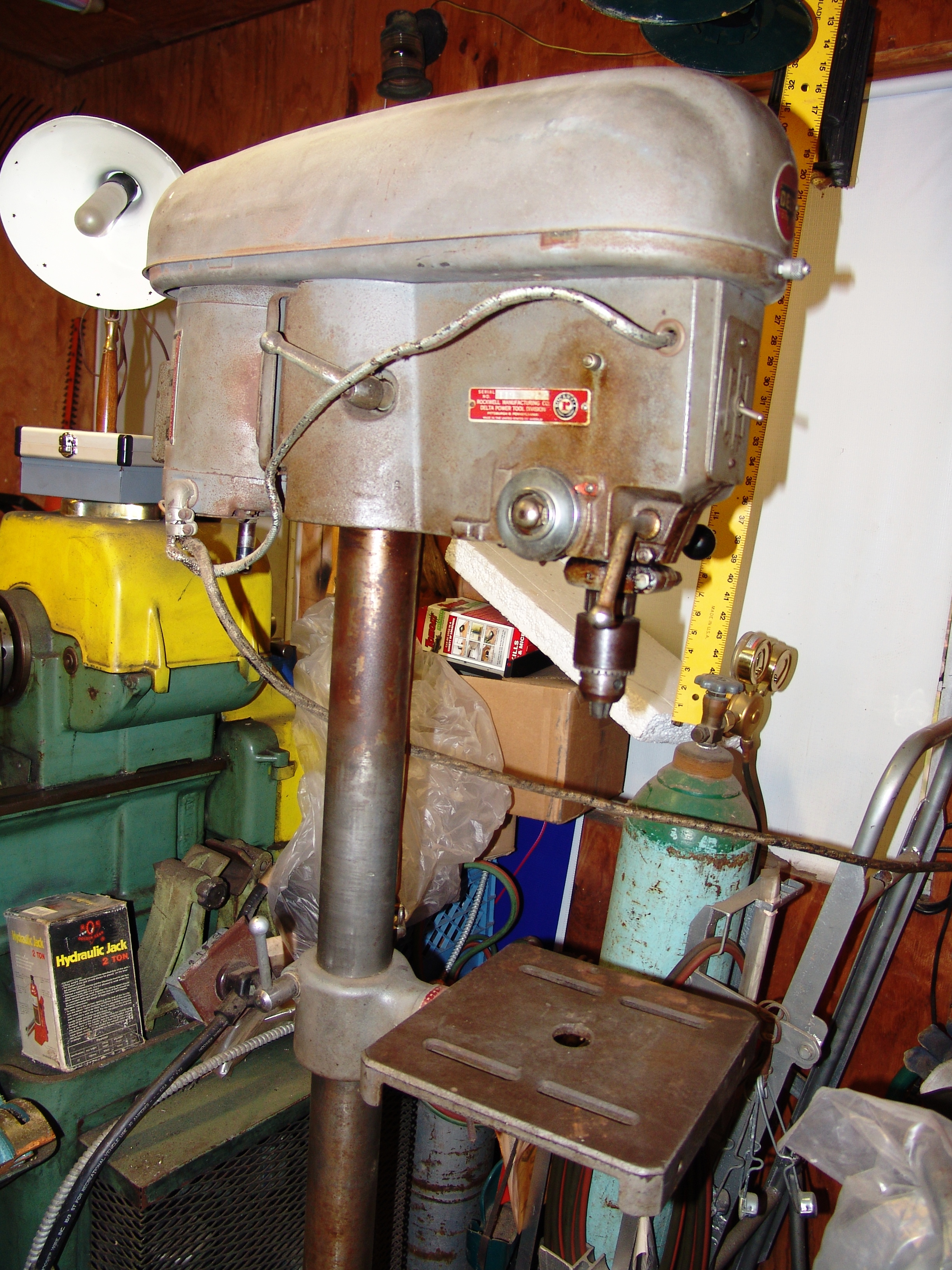 Drill Press Table Enlargement & Drill Press Table Winch 8 Steps