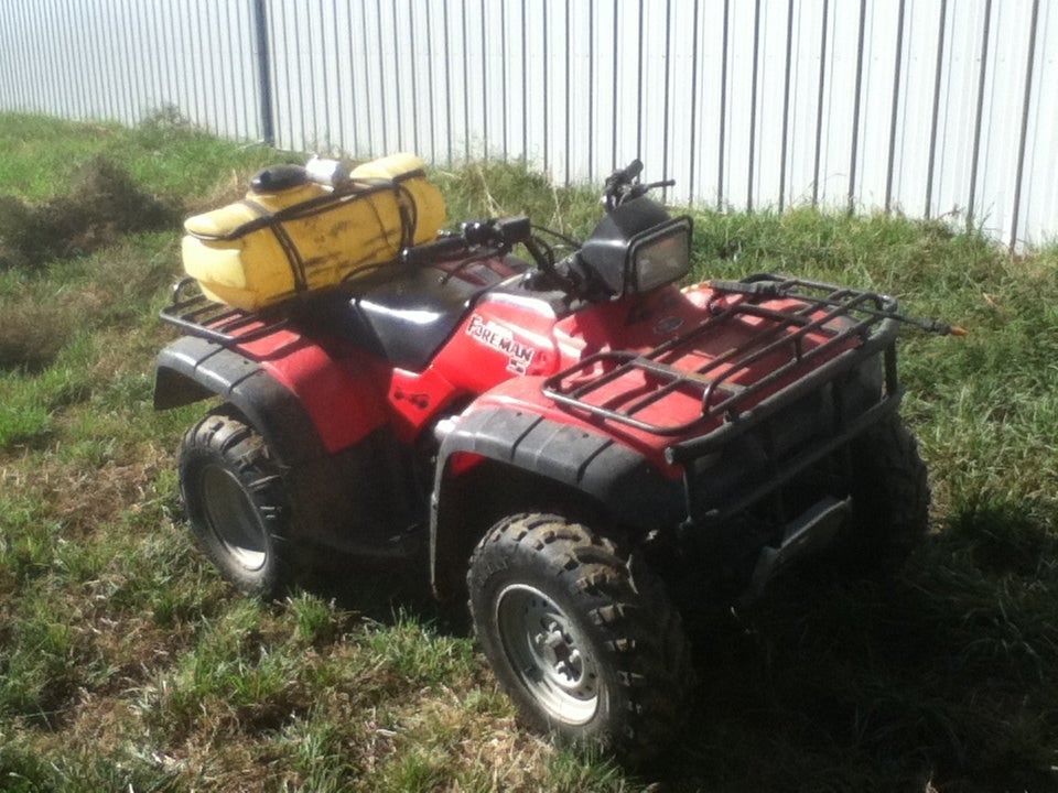 How to Set Up and Use a Sprayer on a Fourwheeler 17 Steps