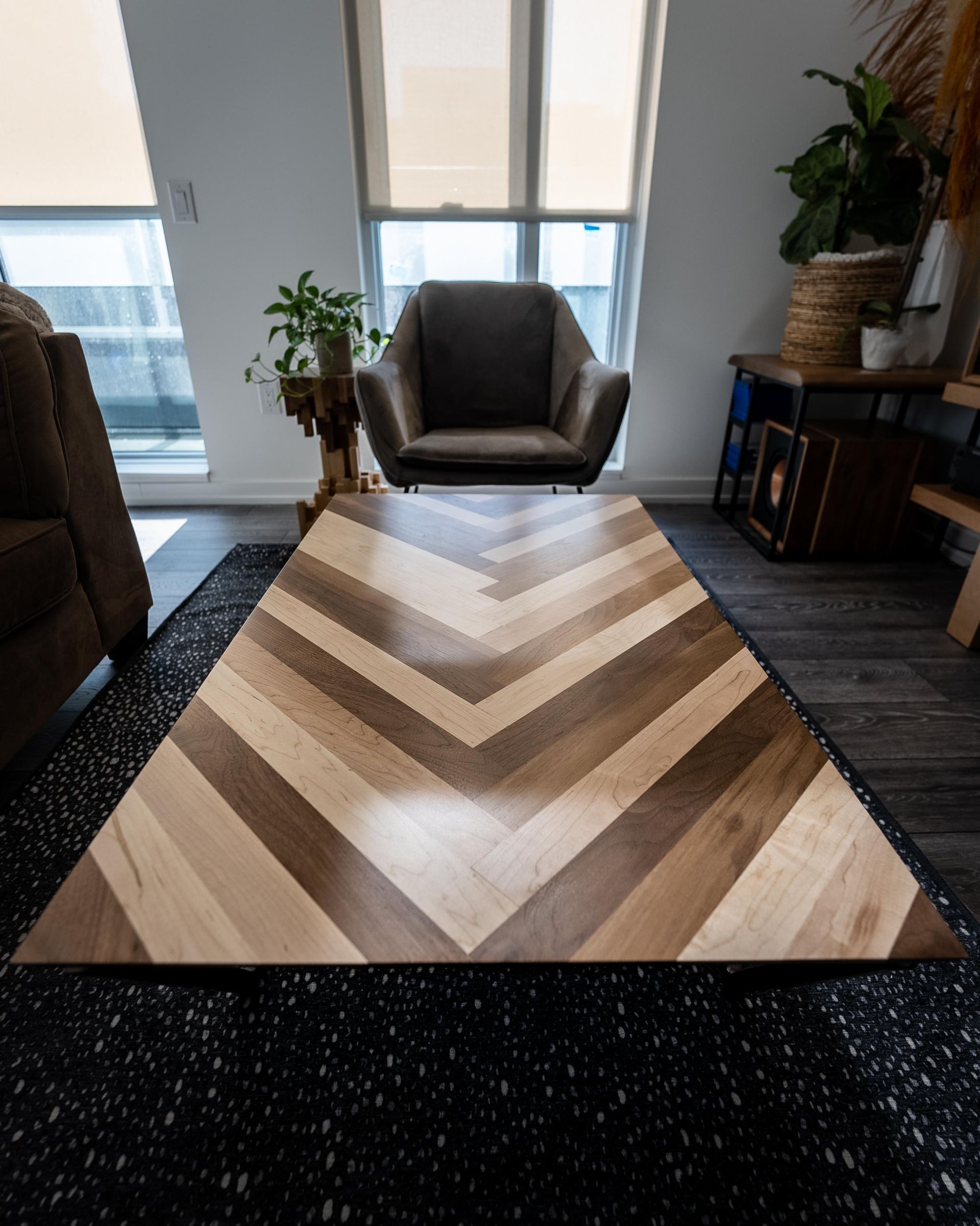 The Solid Wood Herringbone Pattern Table V2.0 19 Steps (with Pictures