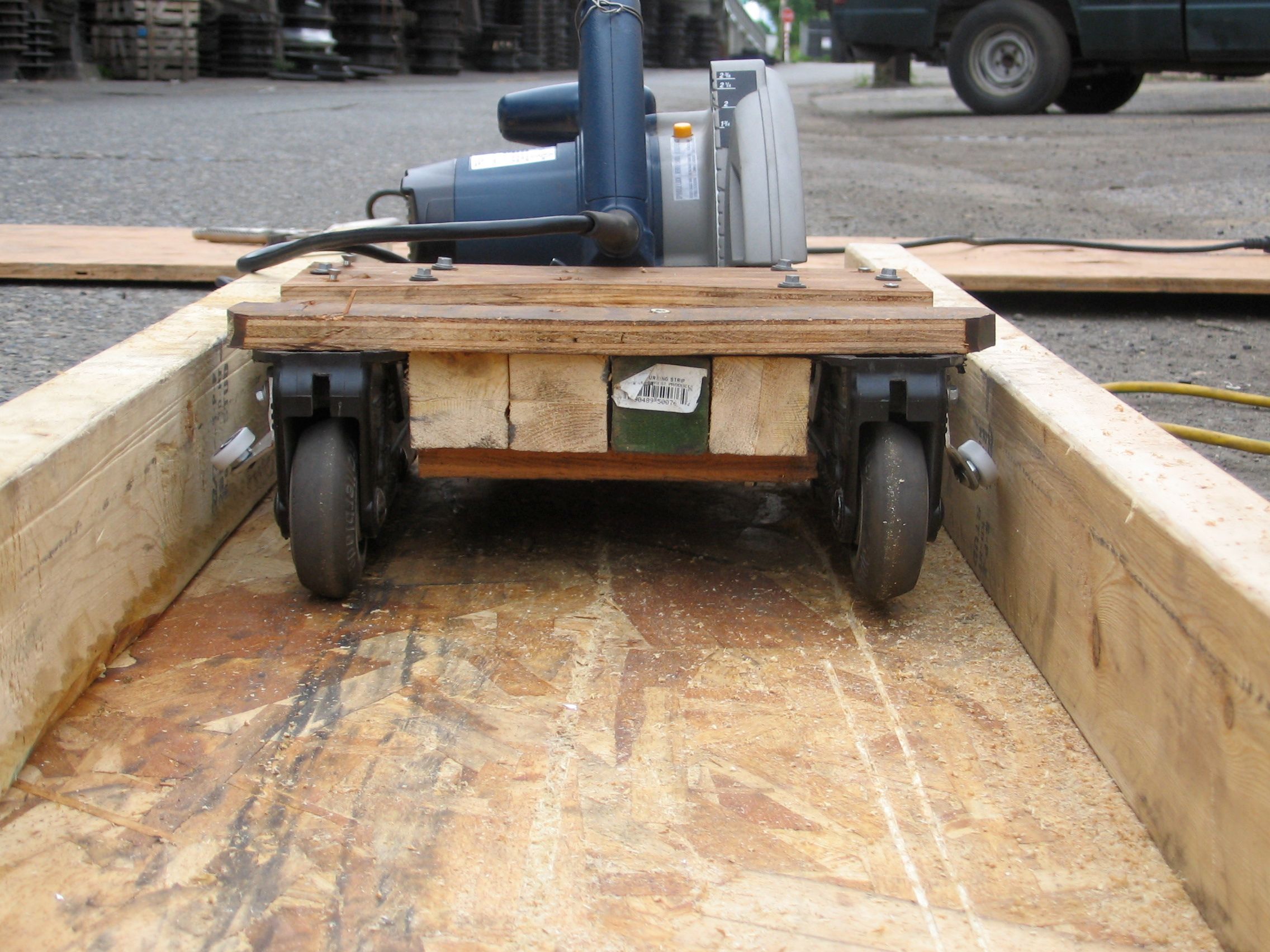 Power Tool Racer. Quick & on the Cheap! 9 Steps Instructables