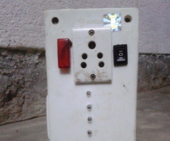 AUTOMATIC WATER LEVEL CONTROLLER