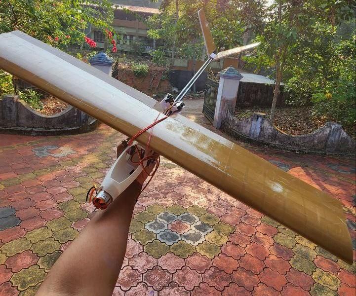 Garudan - V Tailed UAV - DNA RC