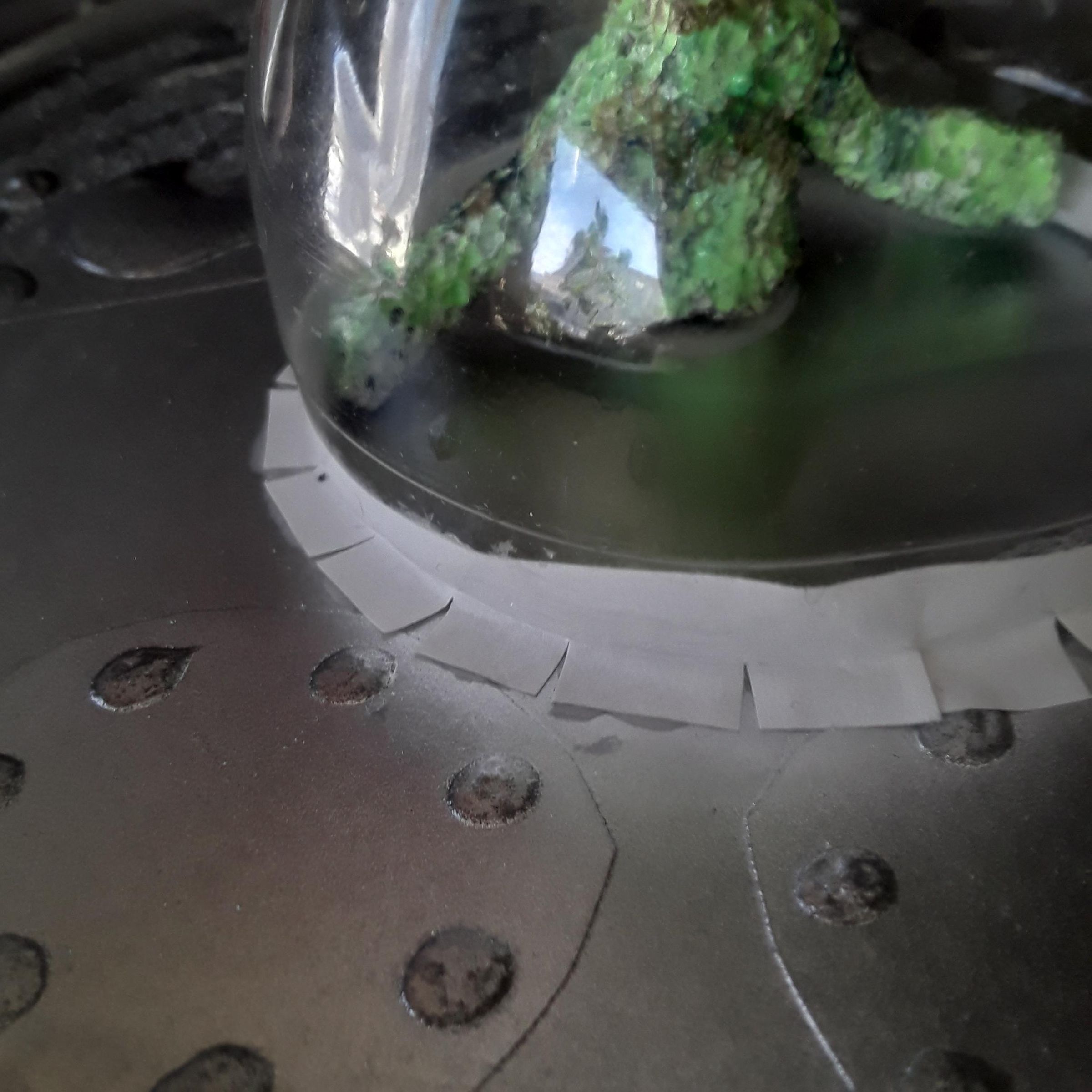 Flying Saucer, Alien Recycled UFO. : 7 Steps - Instructables