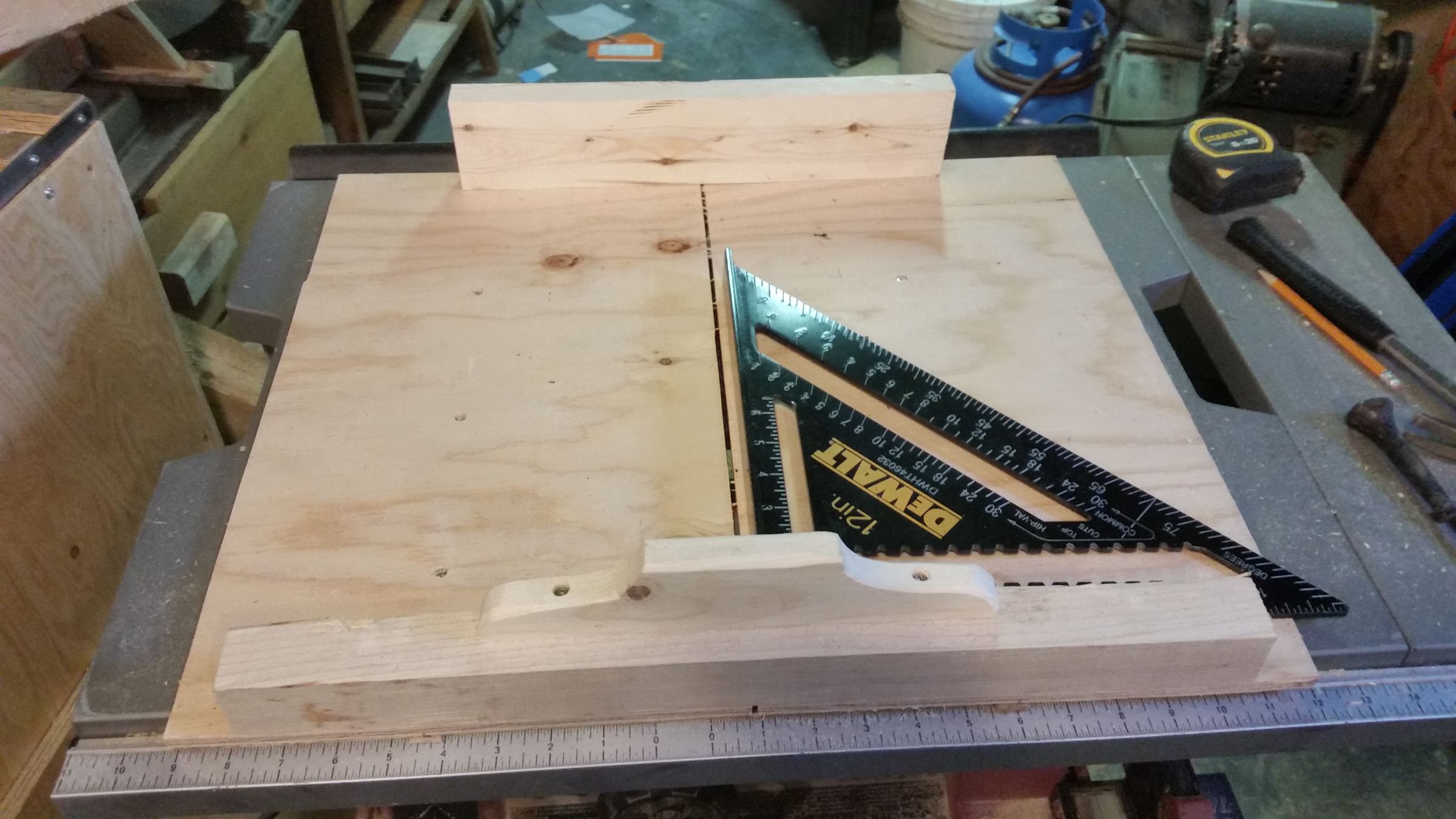Table Saw Crosscut Sled 4 Steps Instructables
