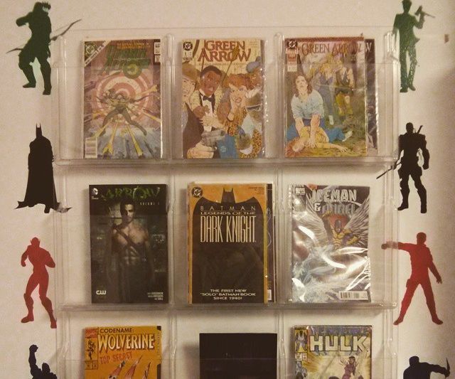 Justice League vs. Suicide Squad DC Comics Display