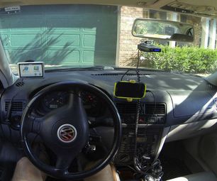 Bidirectional Car Smartphone Mount