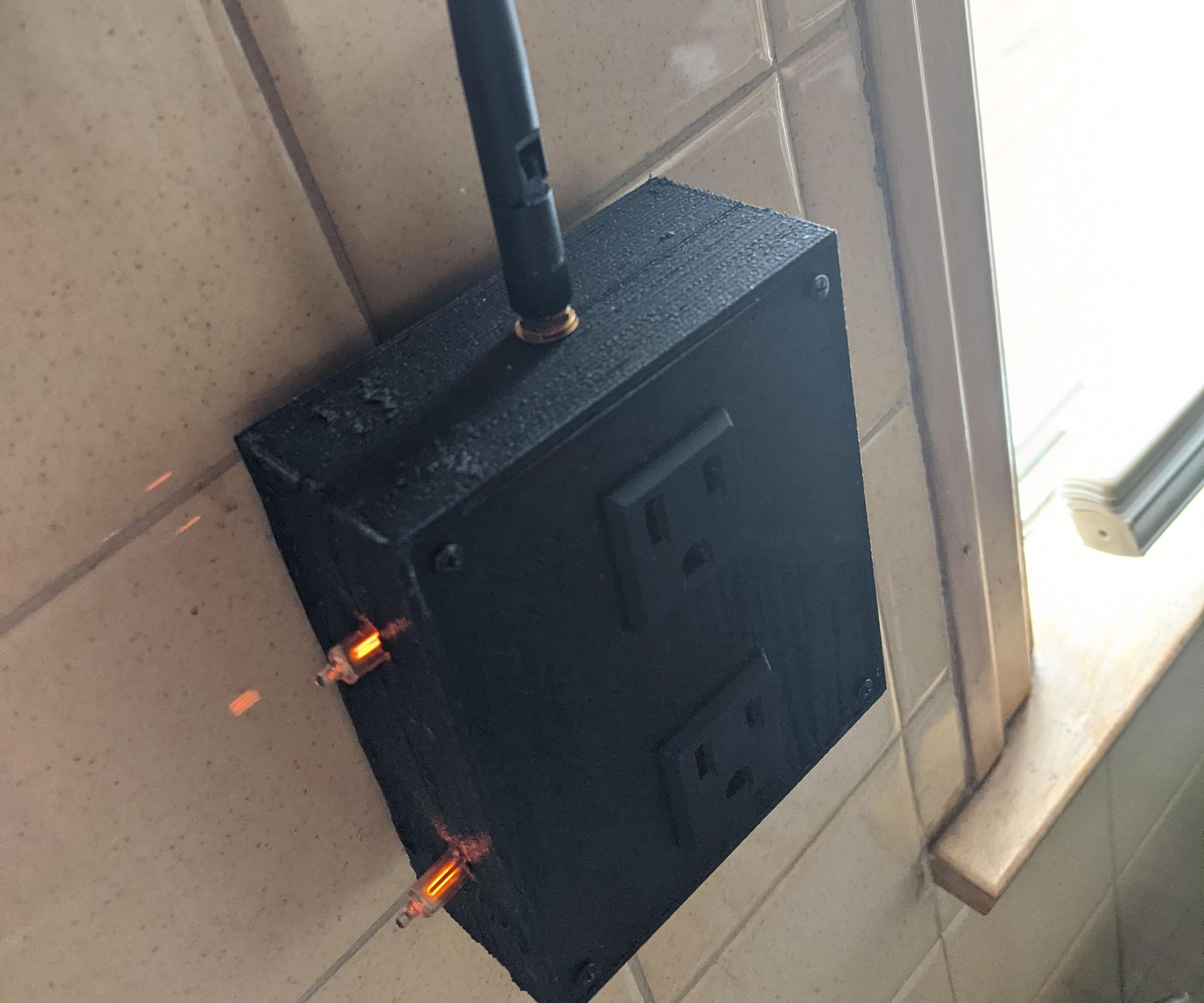 WiFi Outlet Raspberry Pi