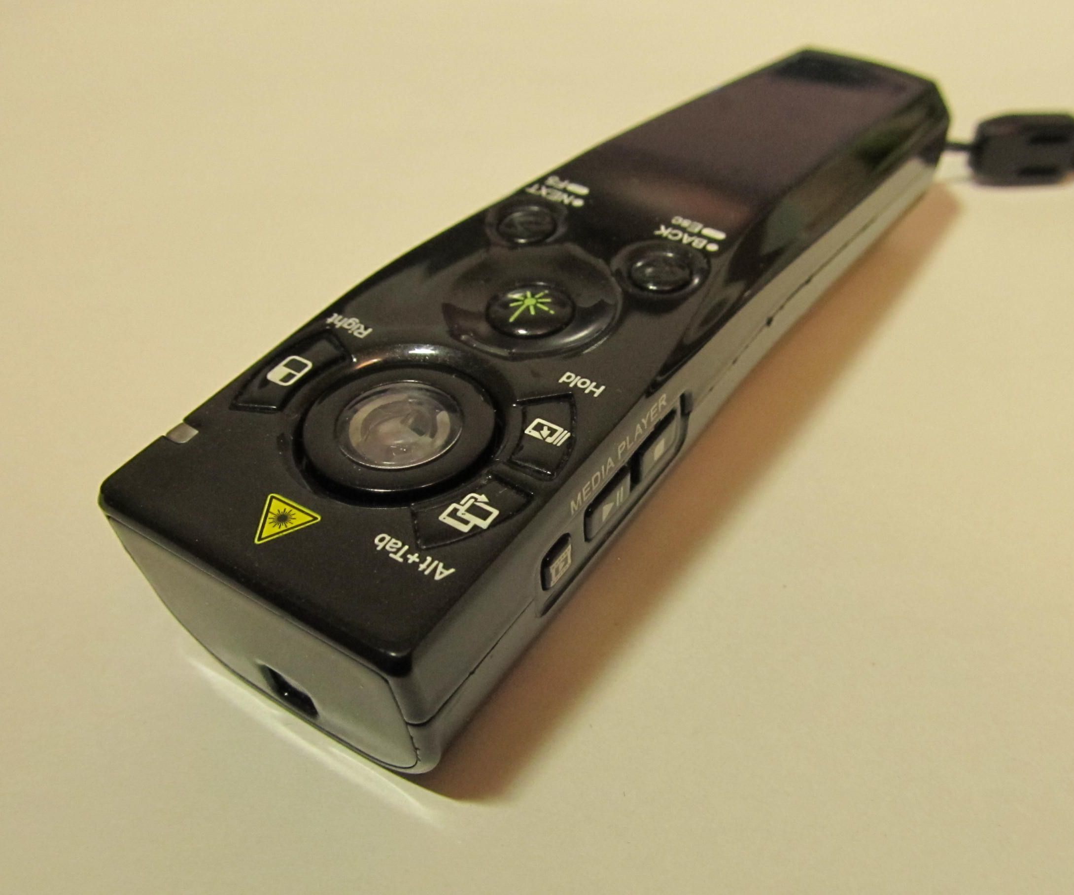 レーザーポインターのスイッチを修理する