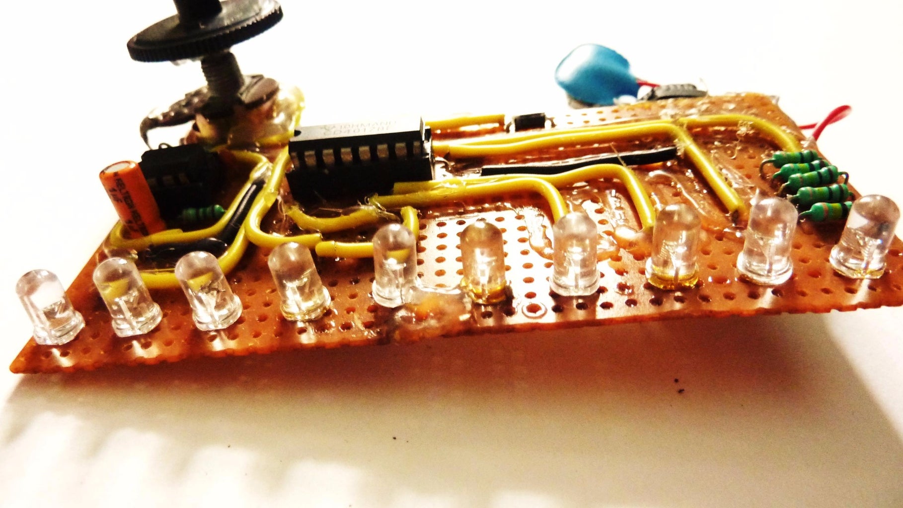 LED Chaser : 5 Steps (with Pictures) Circuit Diagram