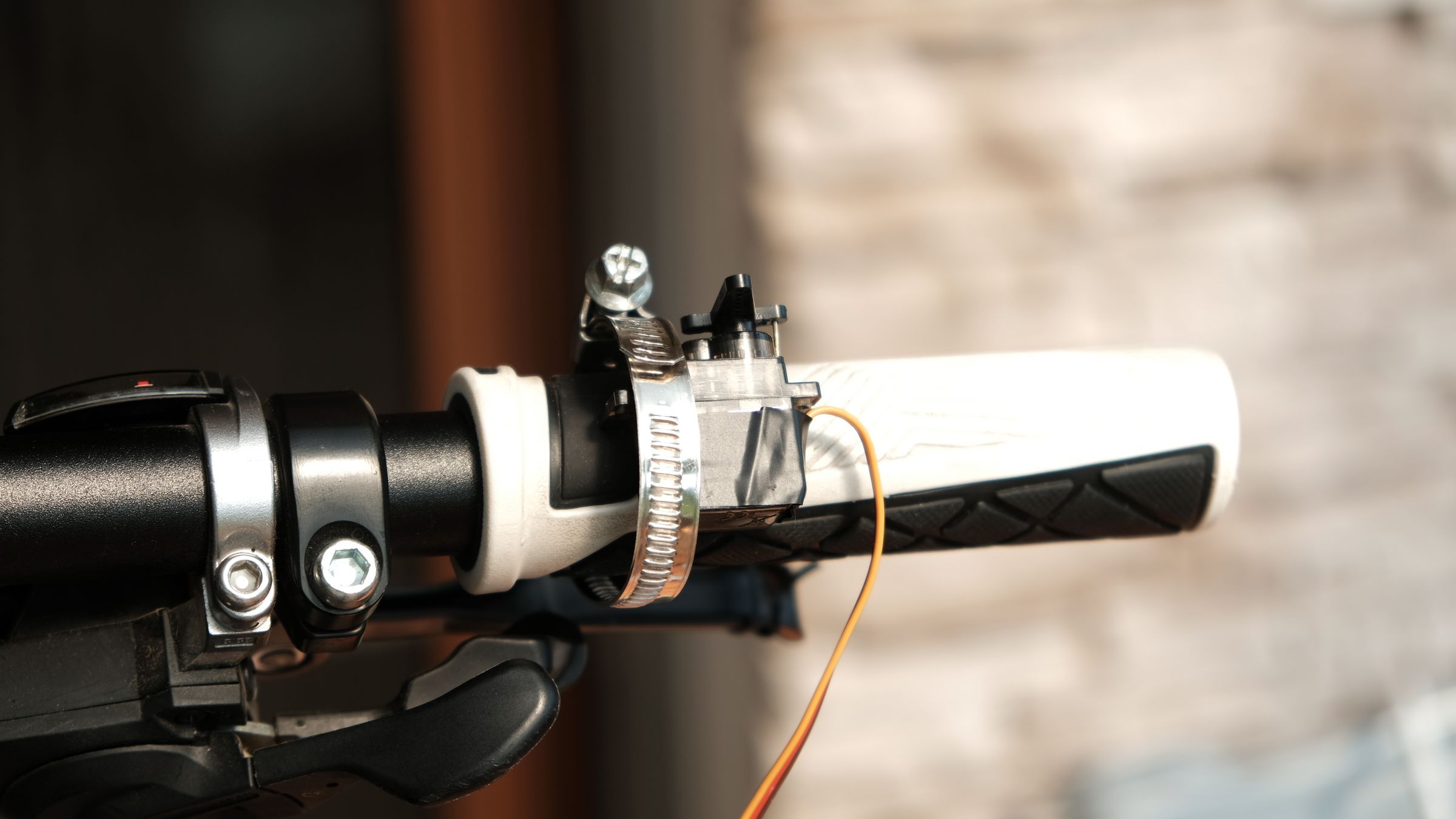 WHEELIE CHEAT DEVICE 10 Steps (with Pictures) Instructables