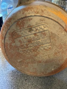 How to Clean an Iron Skillet - Quick and Easy