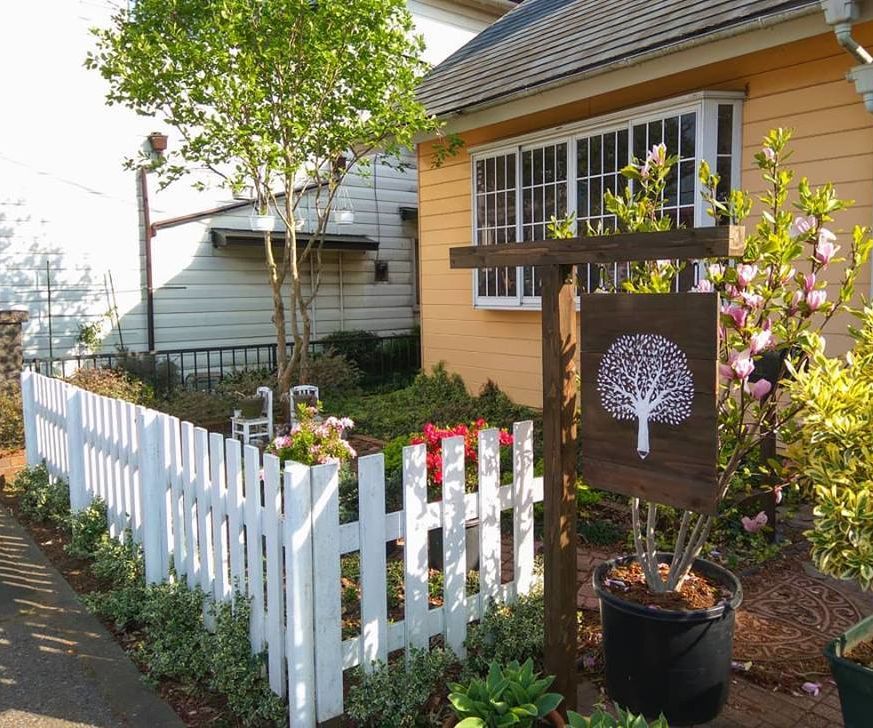 Small Front Yard Landscaping Ideas! 