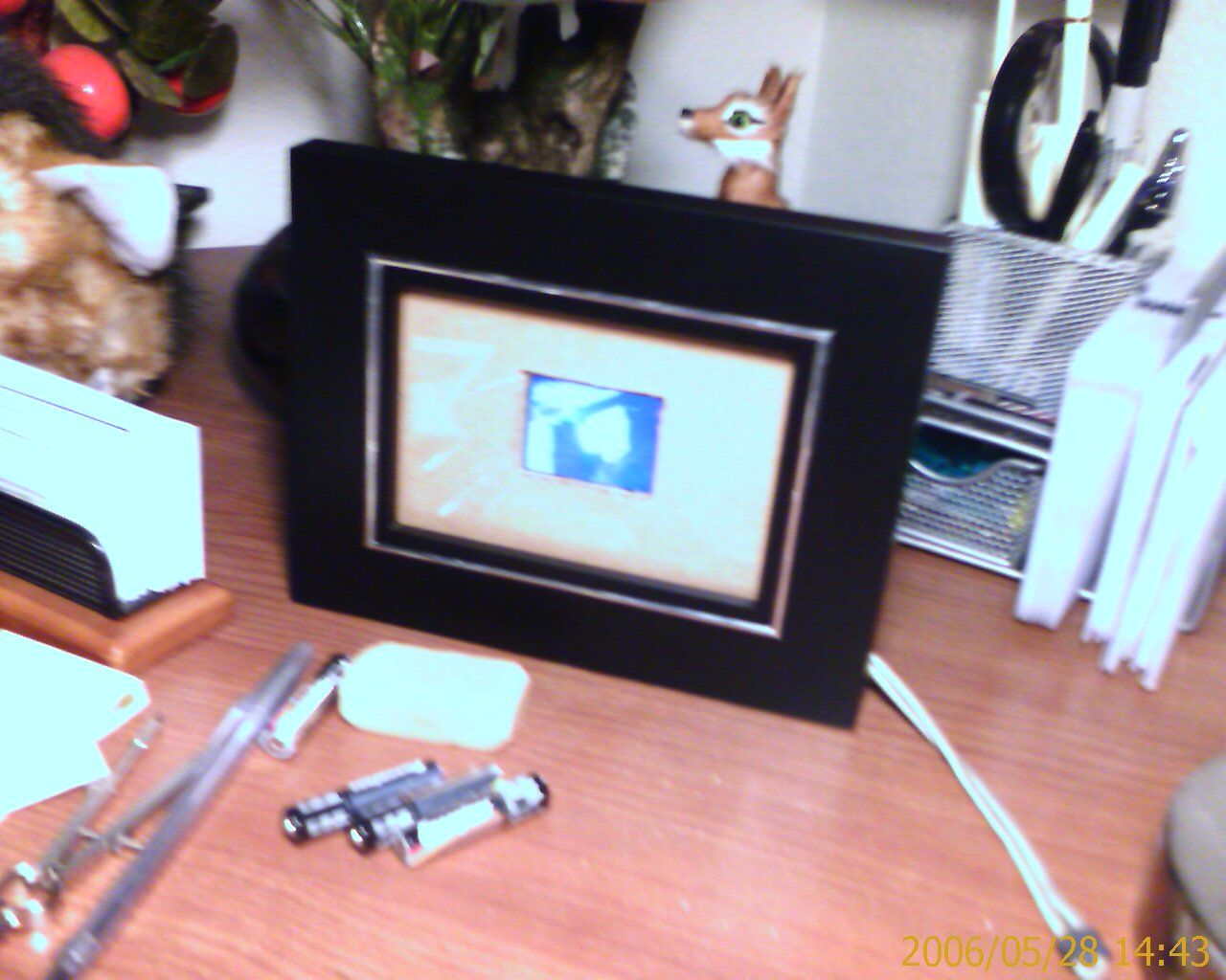 practical (real cheap, real easy) digital picture frame