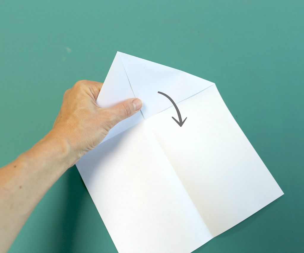 How to Make the Fastest Paper Airplane : 8 Steps (with Pictures) -  Instructables