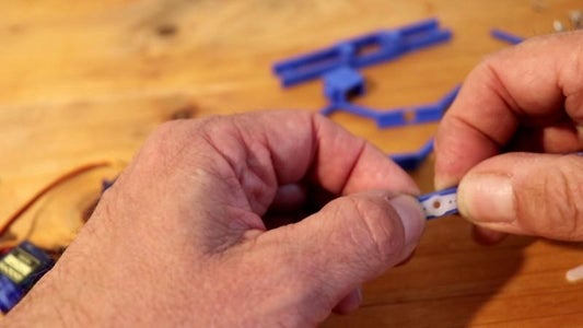 Servos and Leg Parts