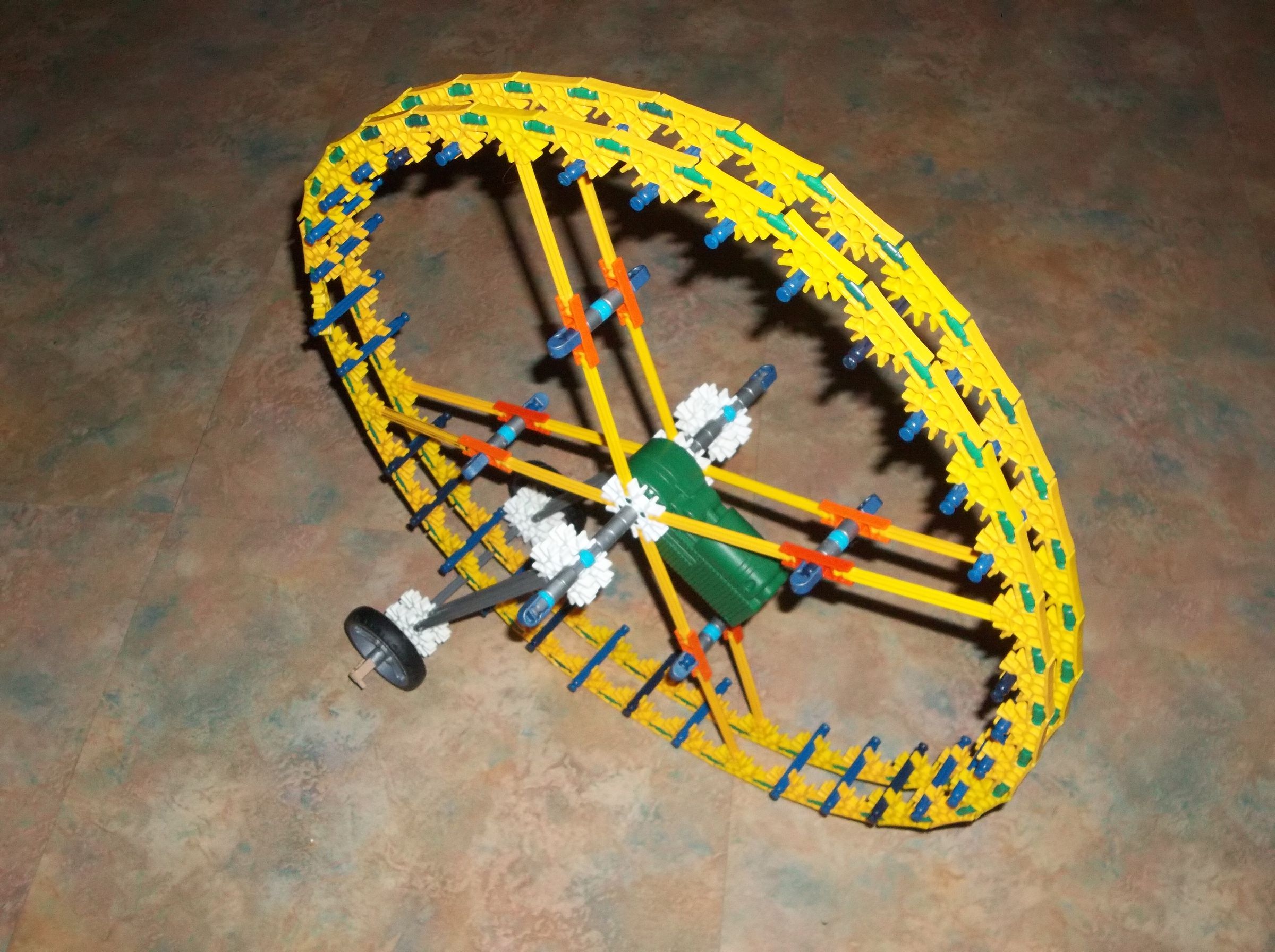 Knex Wheel-mobile (selfpowered Unicycle.)