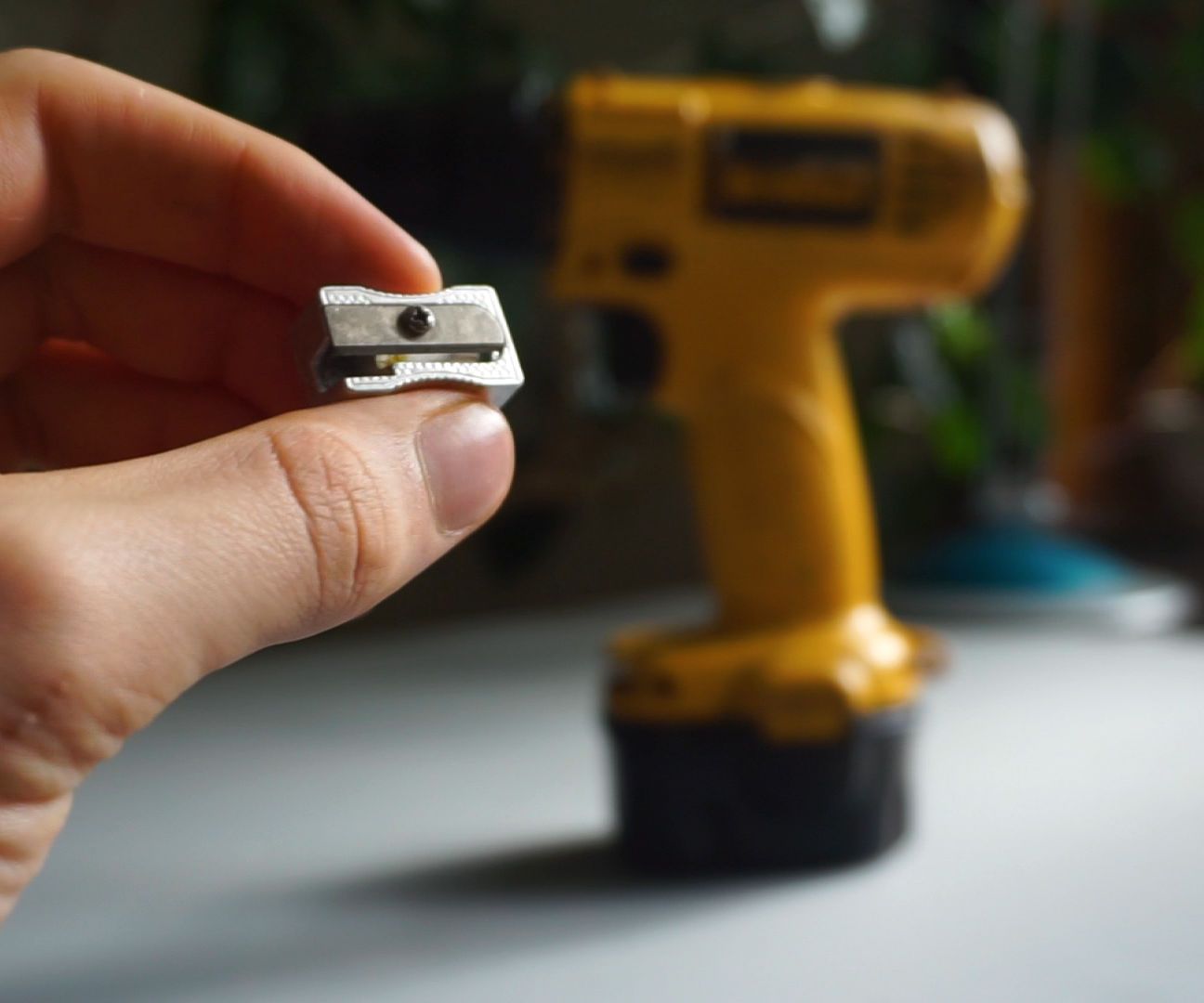 Make a DIY Pencil Sharpener in 3 Seconds