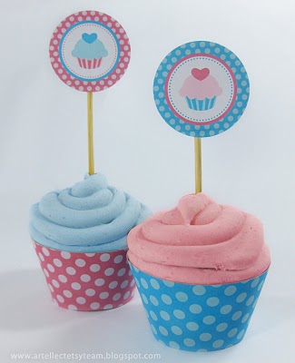 Make Your Own Cupcake Toppers and Wrappers