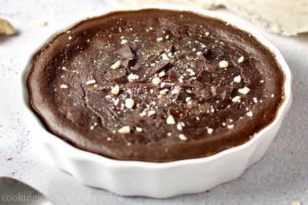 Baked Oats With Chocolate and Banana