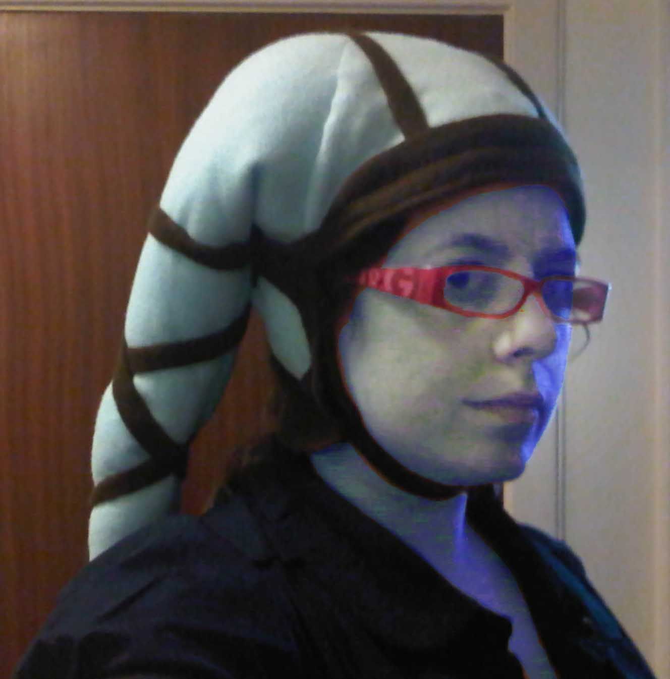 How to Make a Pair of Fleece Twi'Lek Lekku to Wear As a Hat.