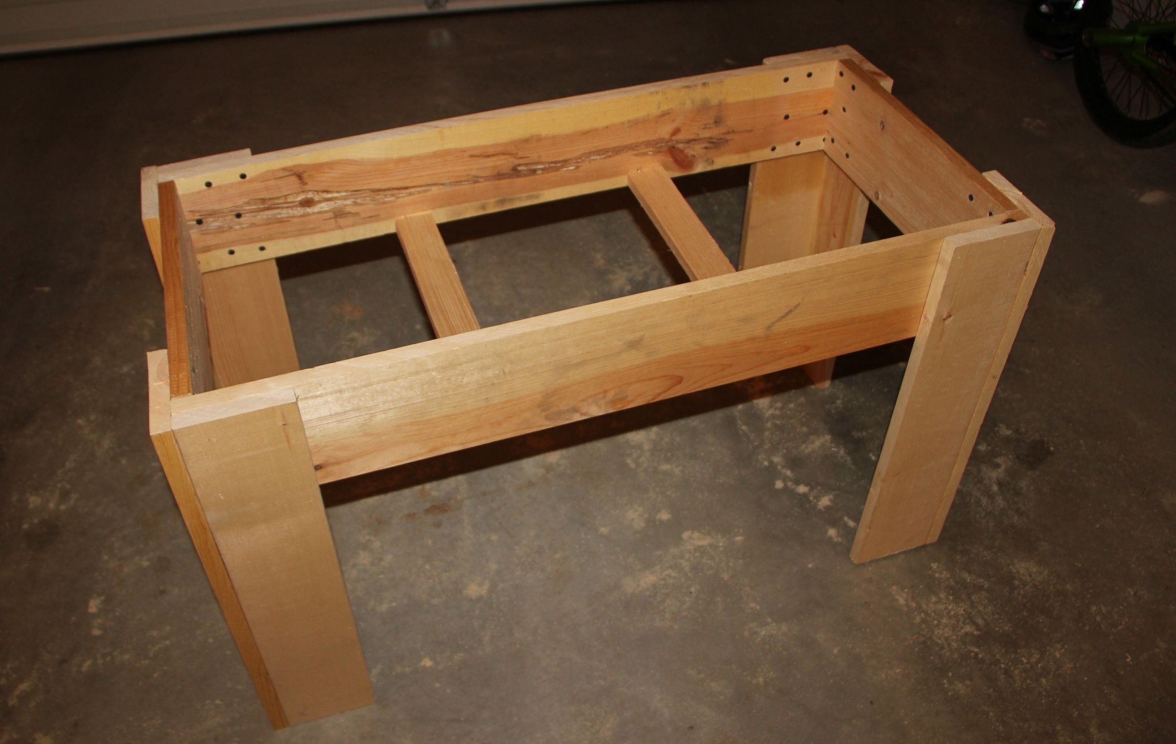 DIY Wooden Frame Water Table : 6 Steps (with Pictures) - Instructables