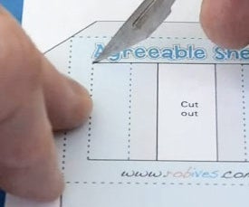 Paper Model Tutorial Featuring the Agreeable Sheep