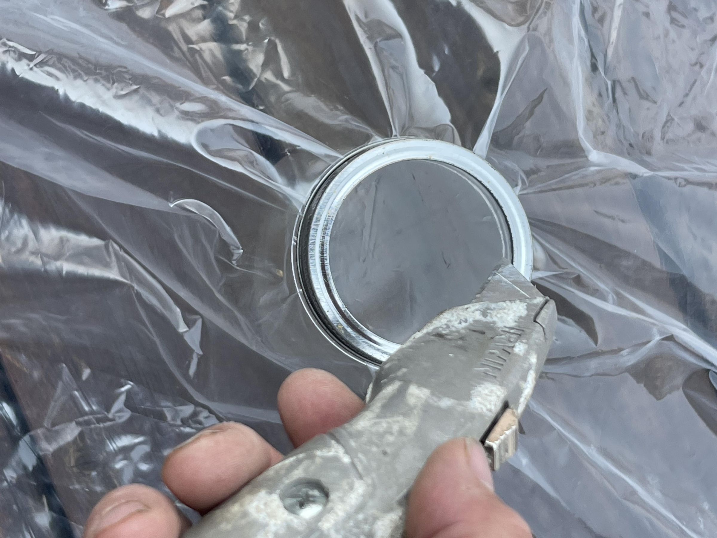 How to Catch for Pet Food. a Trap (with