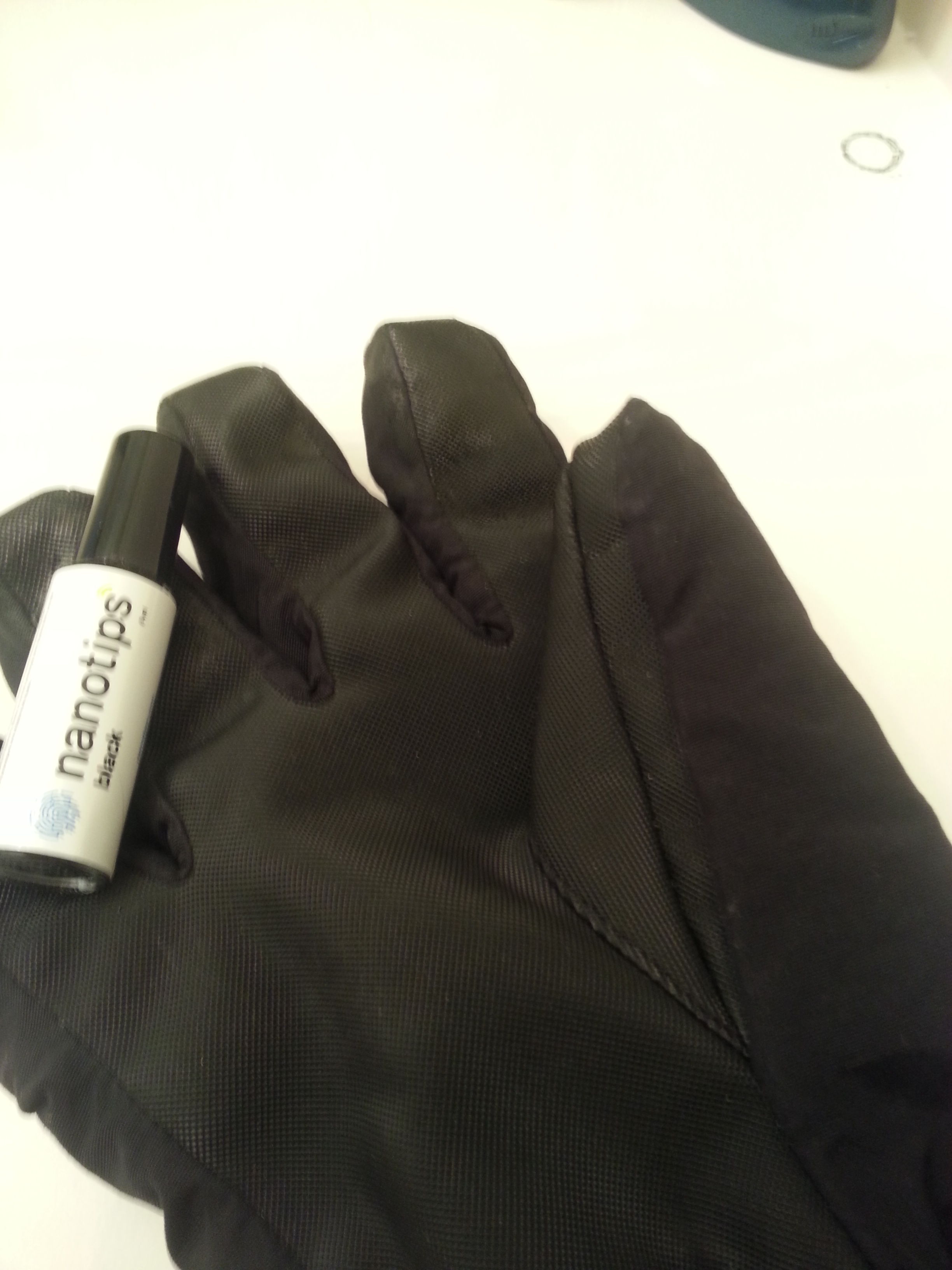 Making a Glove Work With a Touch Screen 3 Steps (with Pictures) Instructables