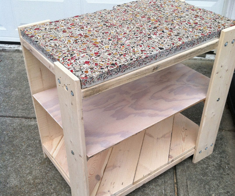 Recycled Pallet Table