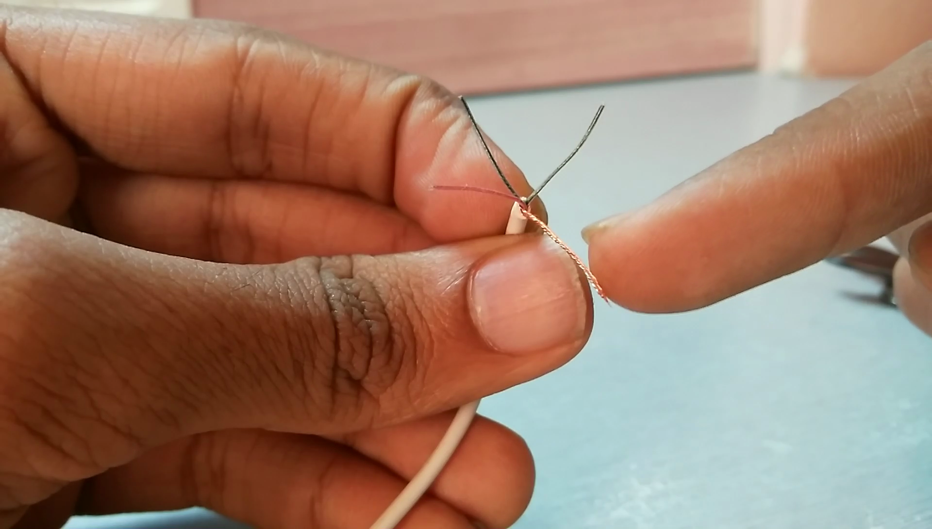 How to Fix Broken Headphone Jack ! : 8 Steps (with Pictures