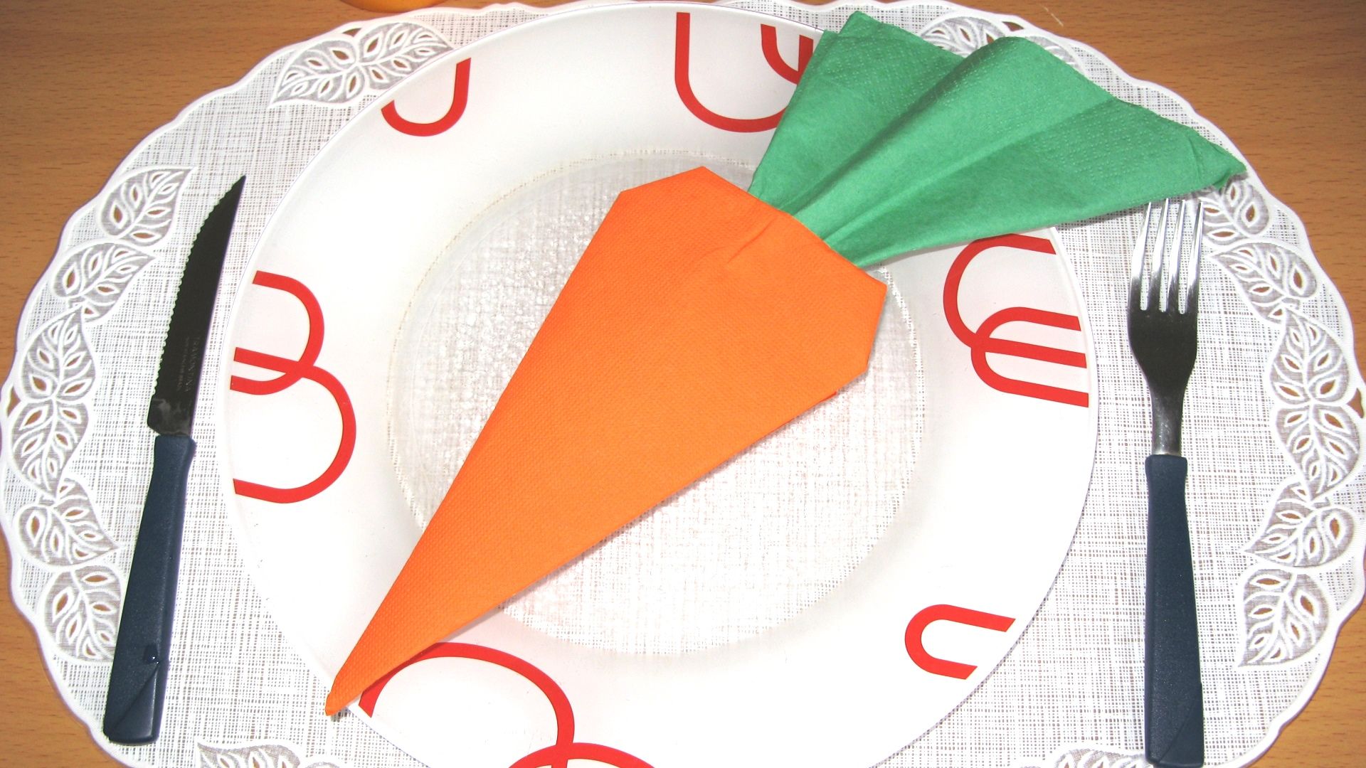 Napkins Origami Carrot