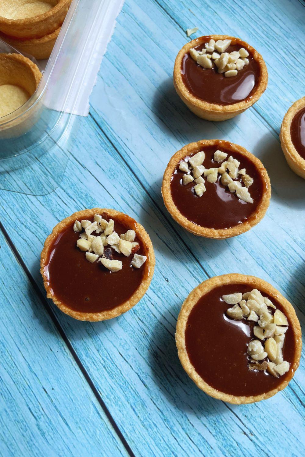Pour in Tart Shells
