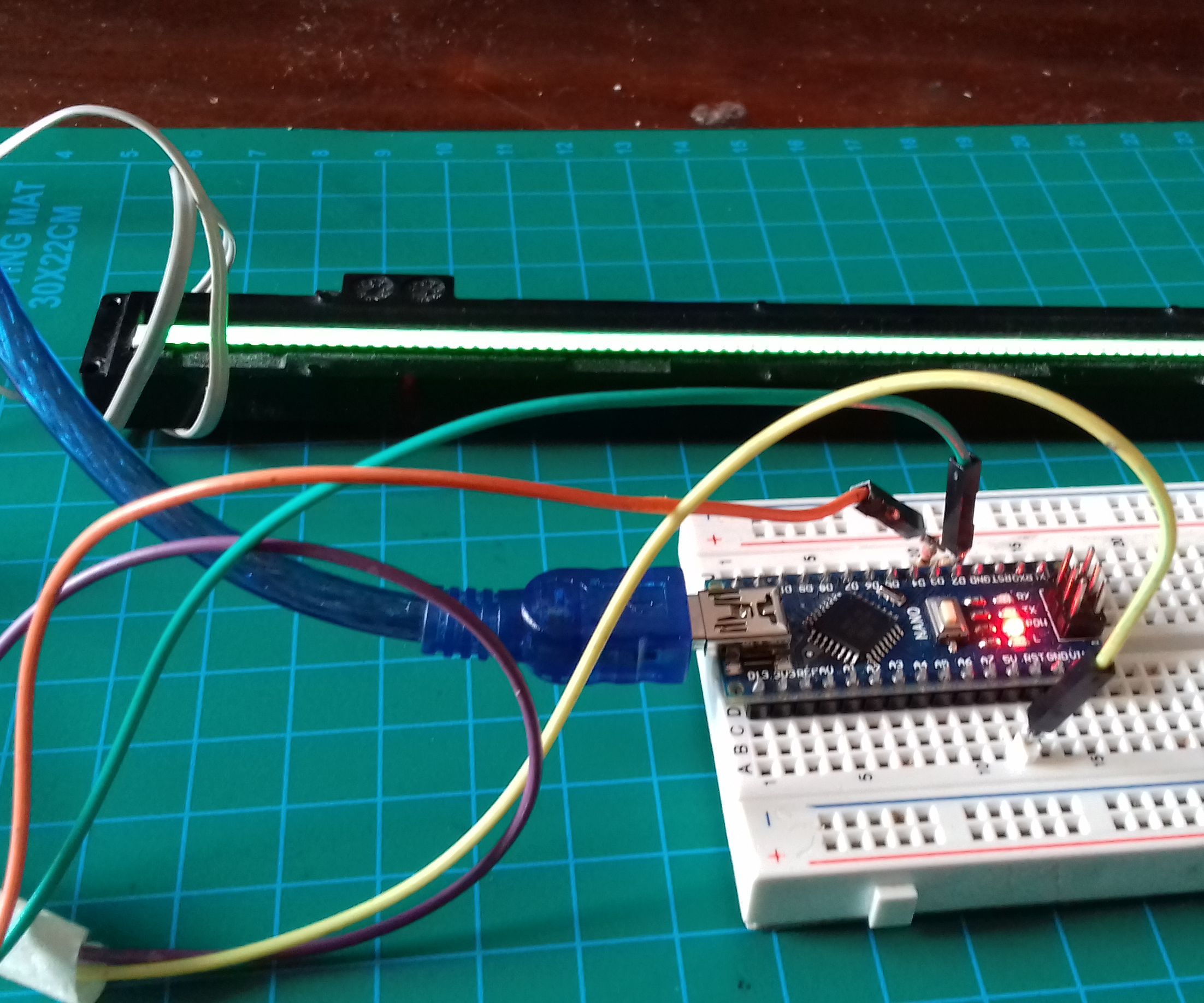 Strip Traffic Light With Arduino 
