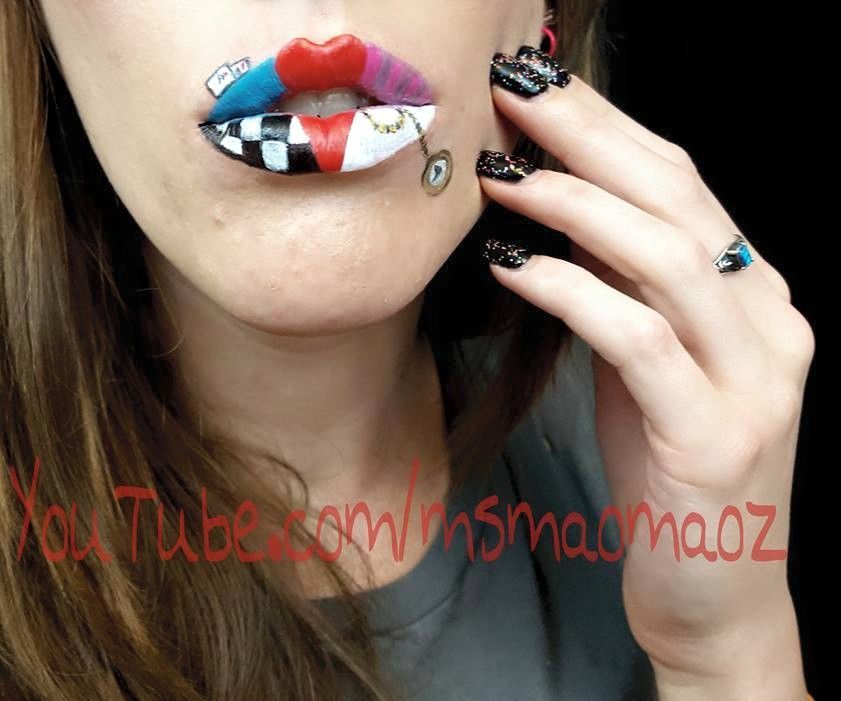 Alice in Wonderland Lip Art