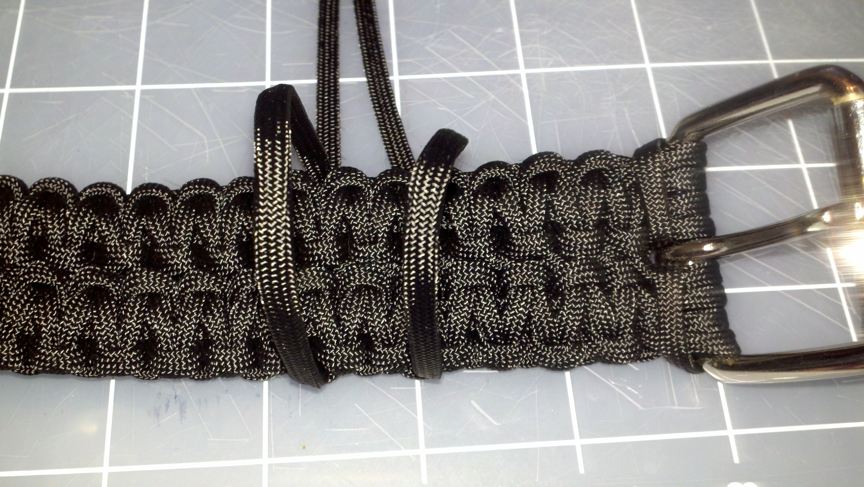 Double Cobra Knot Paracord Belt : 8 Steps (with Pictures