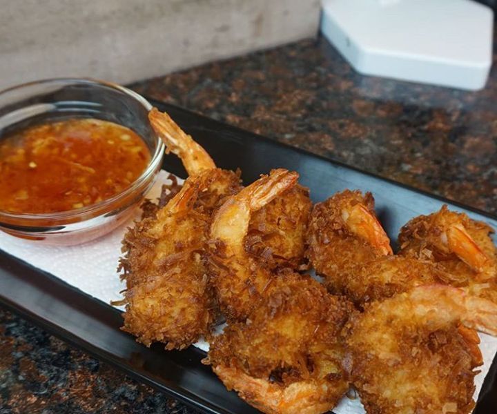 Coconut Shrimp (Copycat Joes Crabshack)