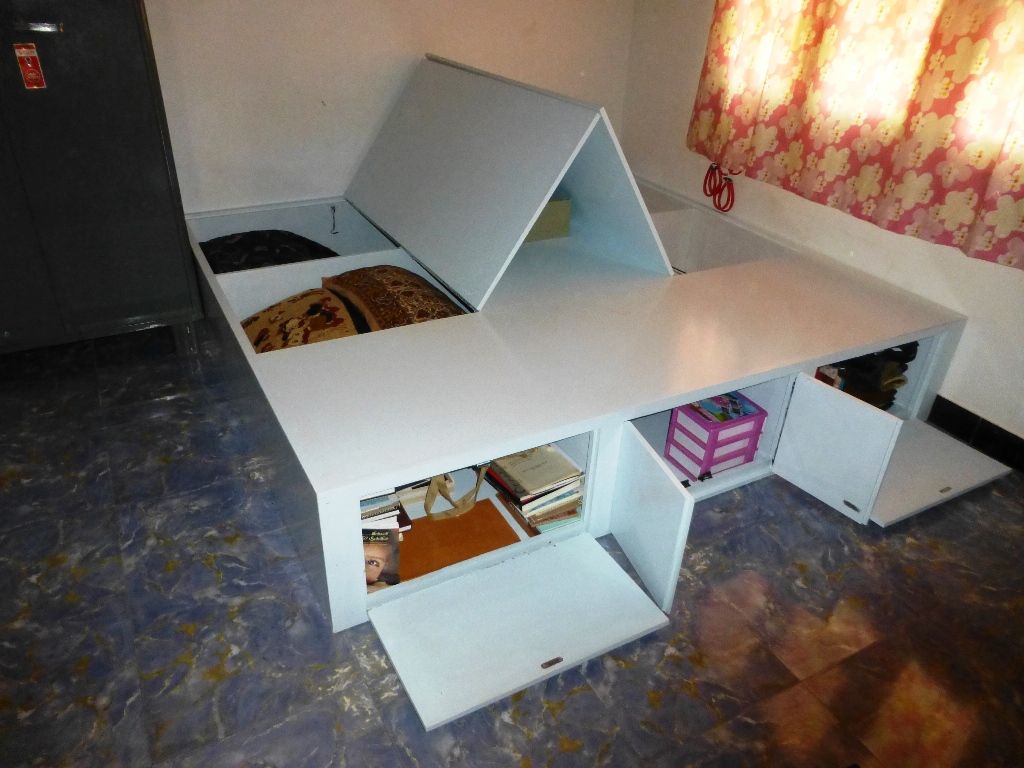 Make Storage Space in Children's Room