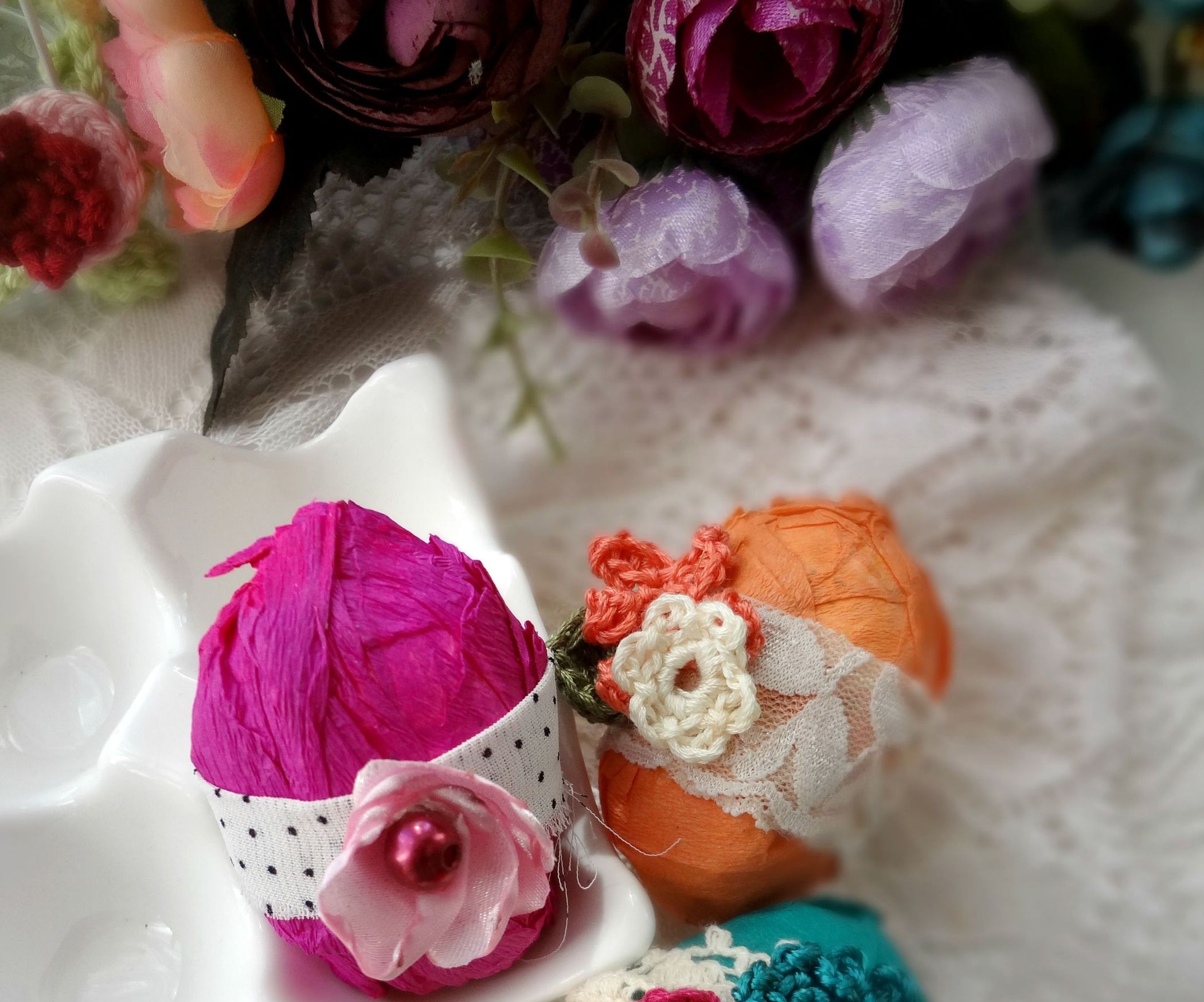 Romantic Crepe Paper Easter Eggs 3 Steps Instructables