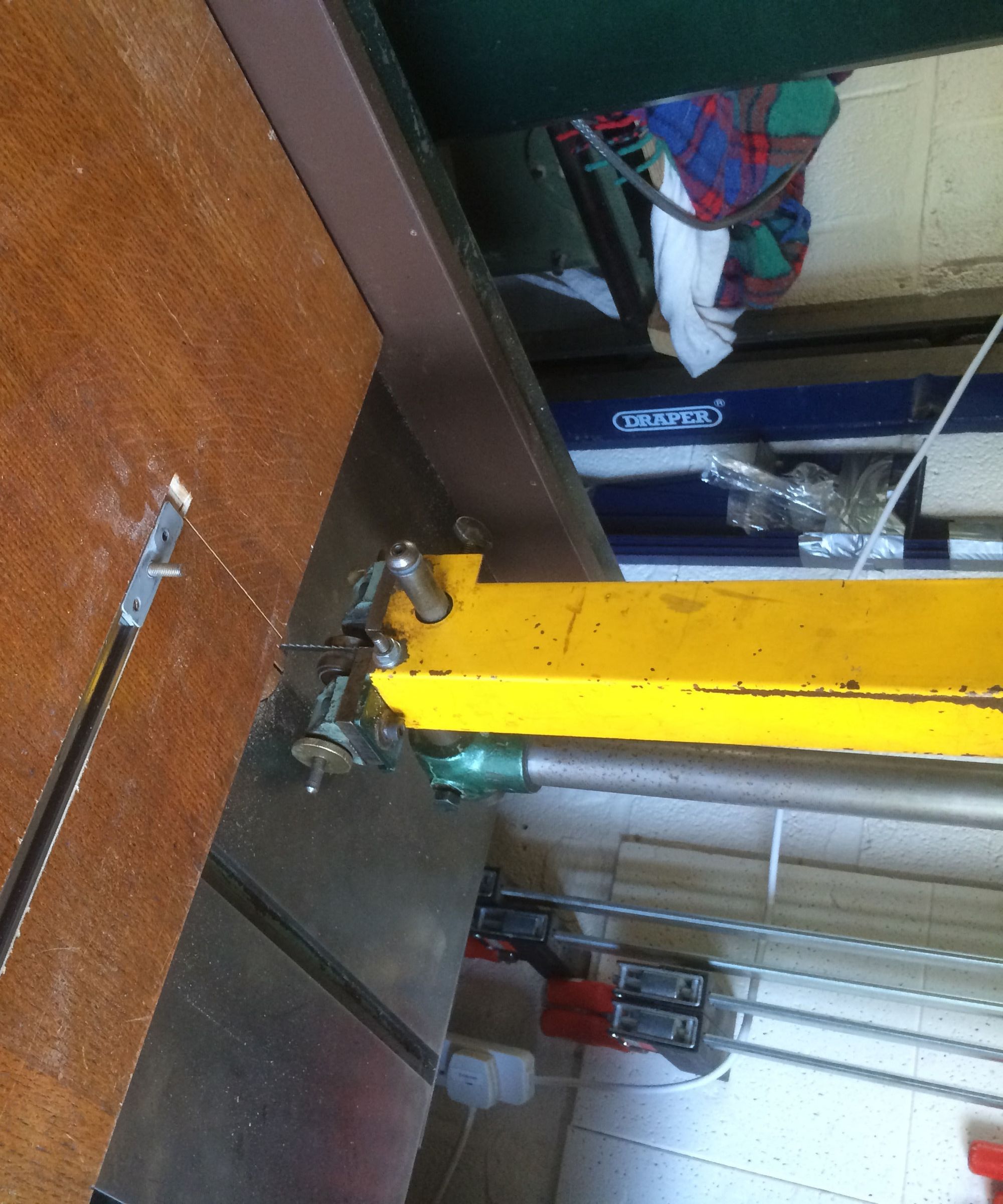 Bandsaw Circle Cutting Jig for porthole