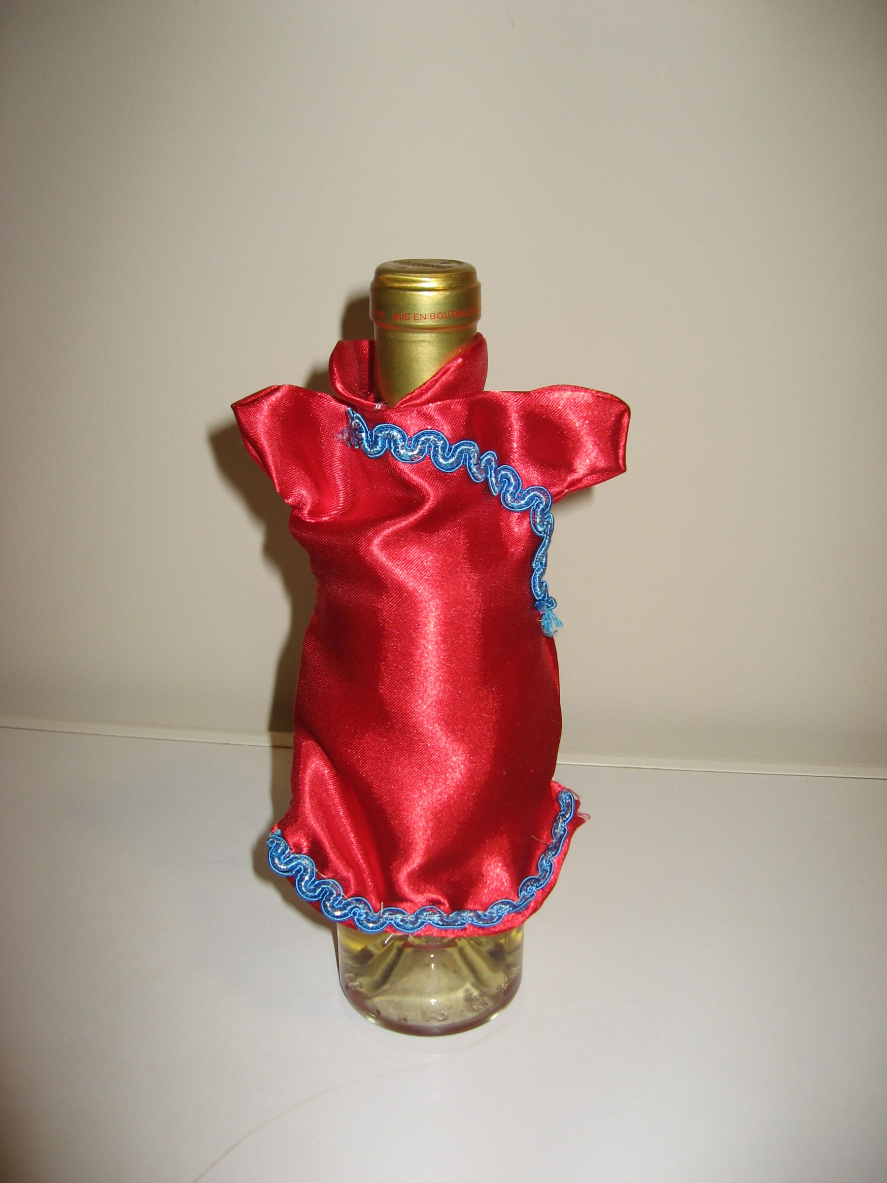Bottle Bag 'dress' for Half-bottle